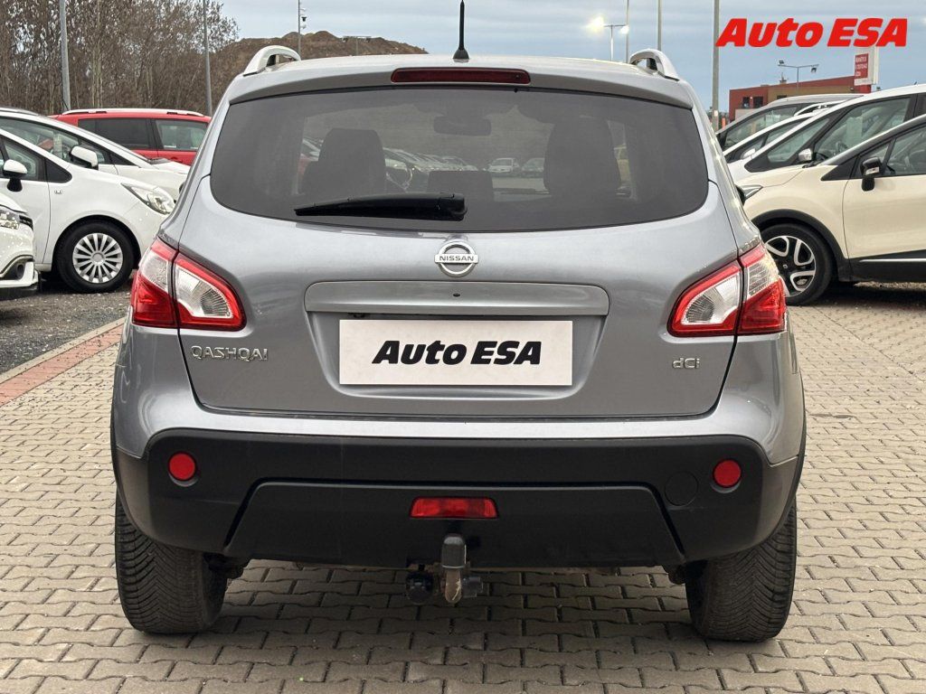 Nissan Qashqai, 2.0dCi,Tekna,TZ,panor - fotka 5