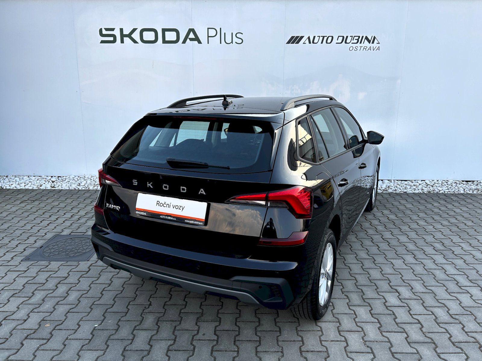 Škoda Kamiq, 1.0 TSI 85kW MP6 Selection - fotka 2
