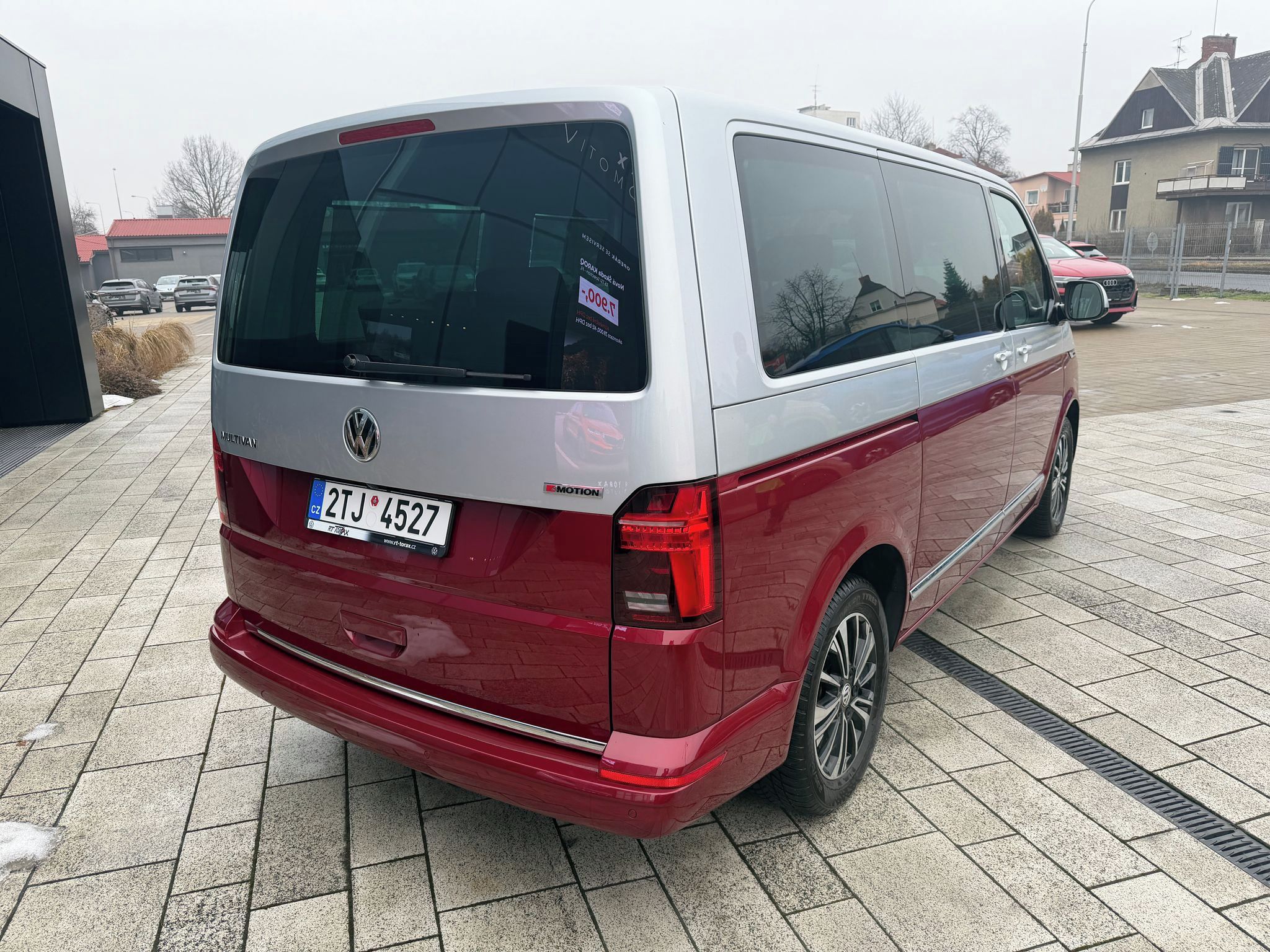 Volkswagen Multivan, Highline  150kW DSG 4M - fotka 2