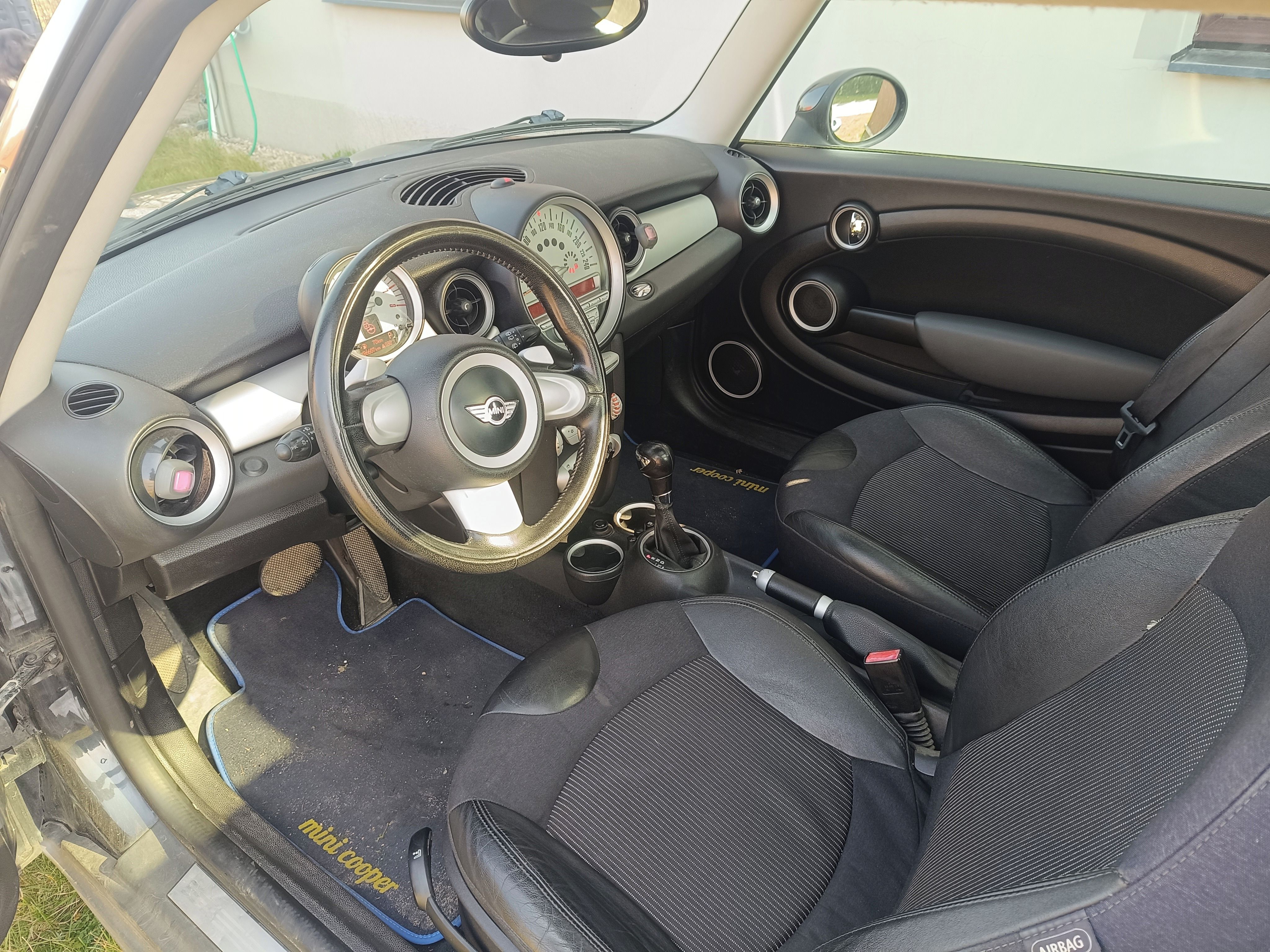Mini Cooper, Mimi Cooper - fotka 6
