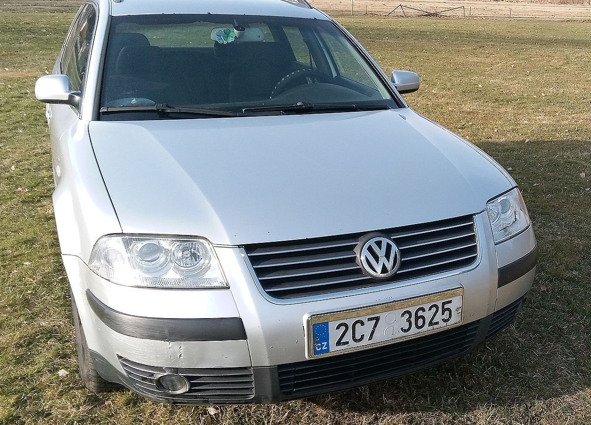 Volkswagen Passat Variant - fotka 4