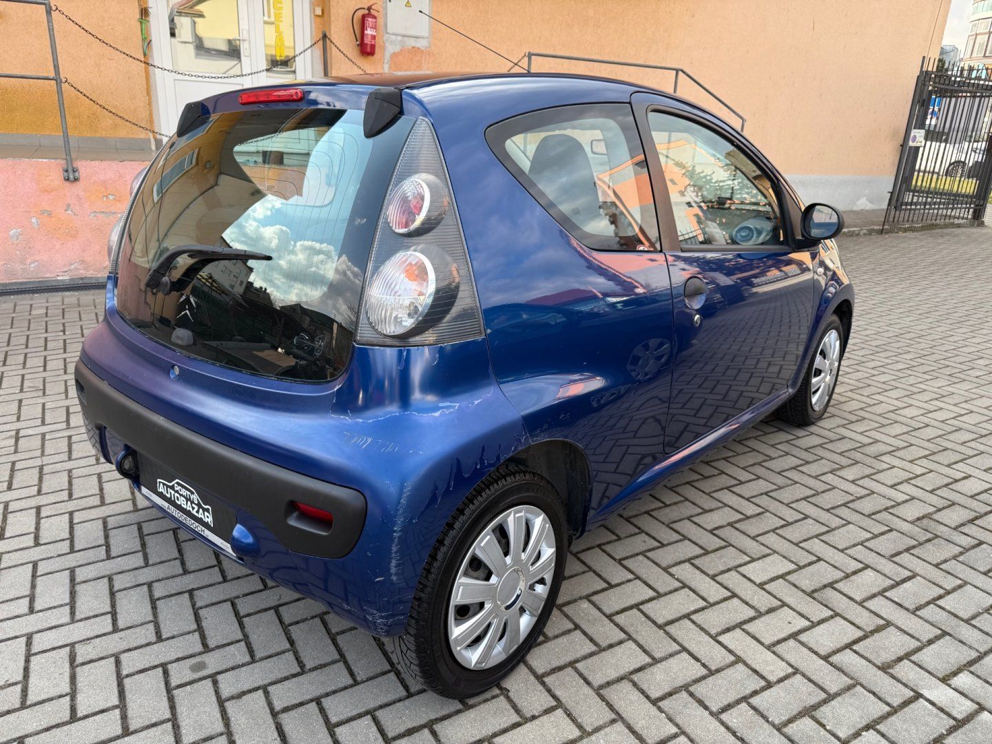 Citroën C1, 1.0 - Málo najeto ! - fotka 4
