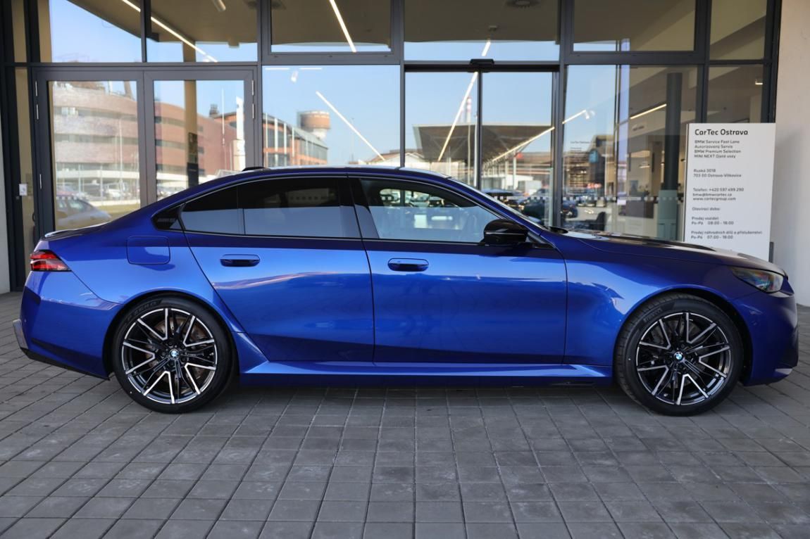 BMW M5 - fotka 4