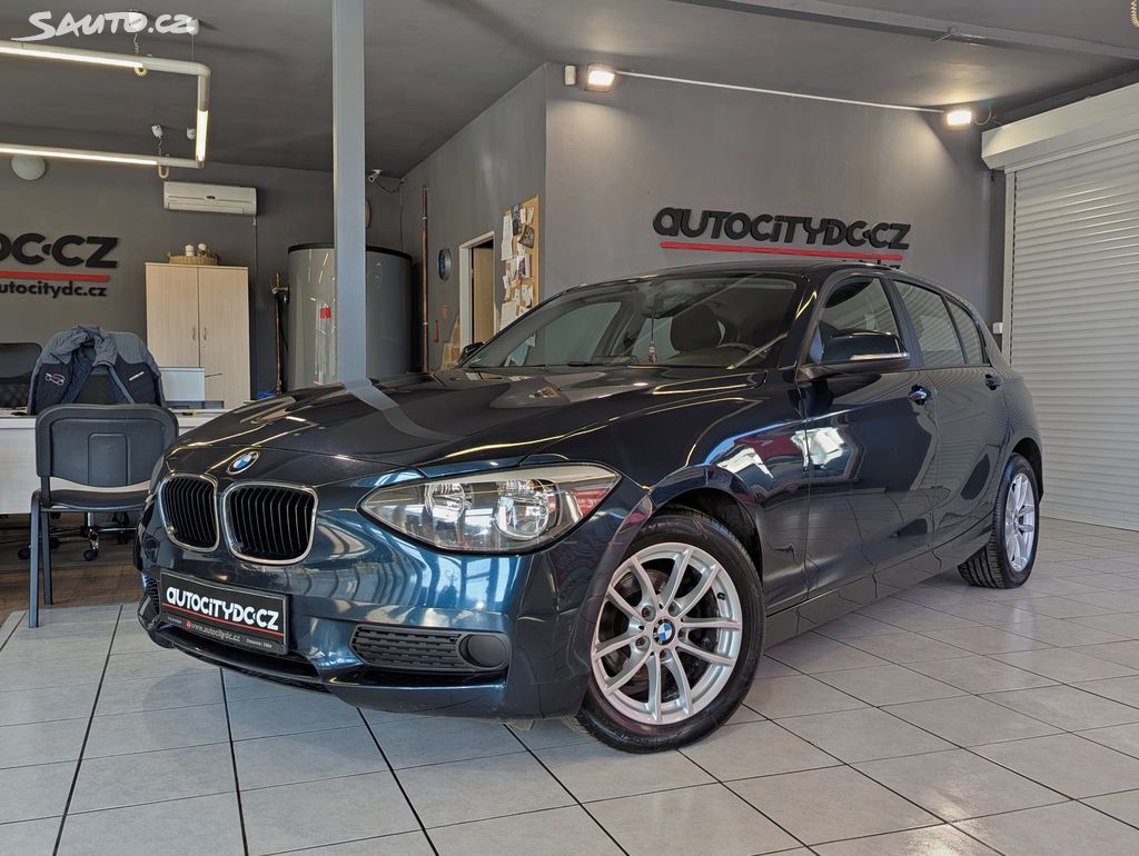 BMW Řada 1, 116 i 100kW VÝHŘEVY, PDC - fotka 5