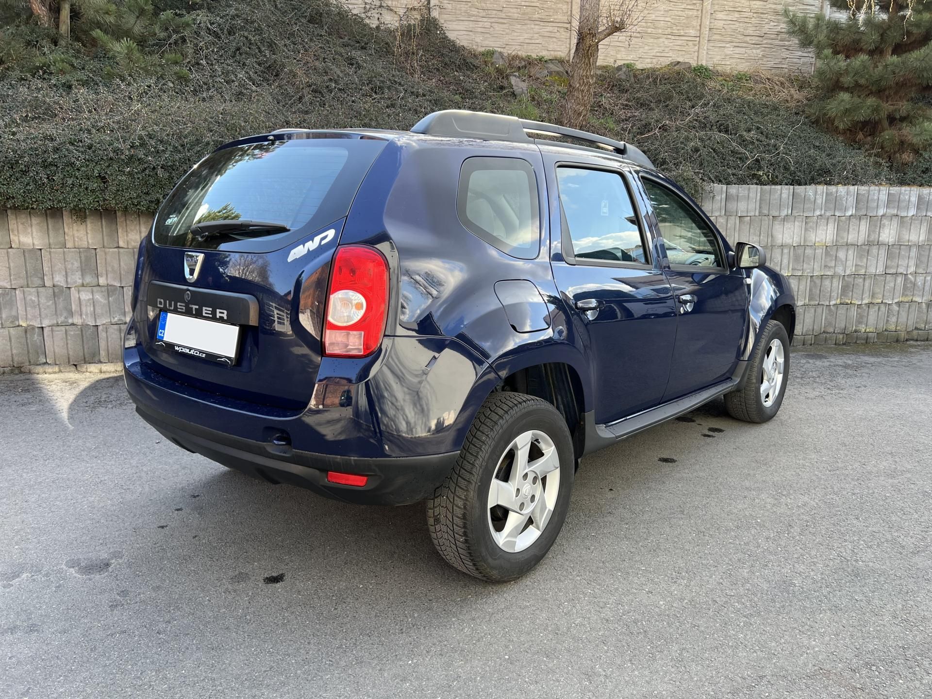Dacia Duster, 1.6 16v 77 kW 4x4 NOVÁ STK - fotka 4