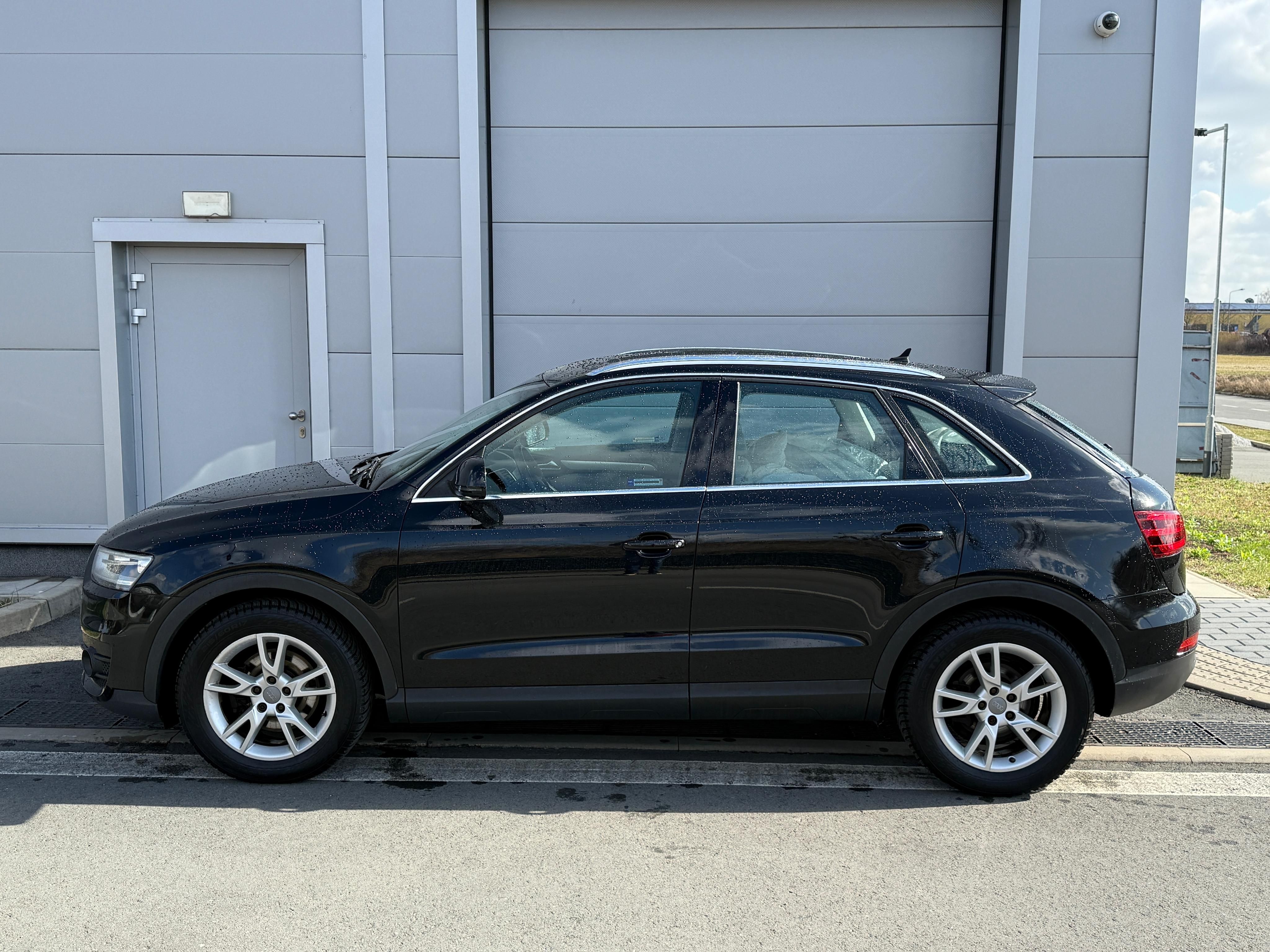 Audi Q3, 2.0 TDI-1.MAJITEL-ČR původ-4x4 - fotka 6