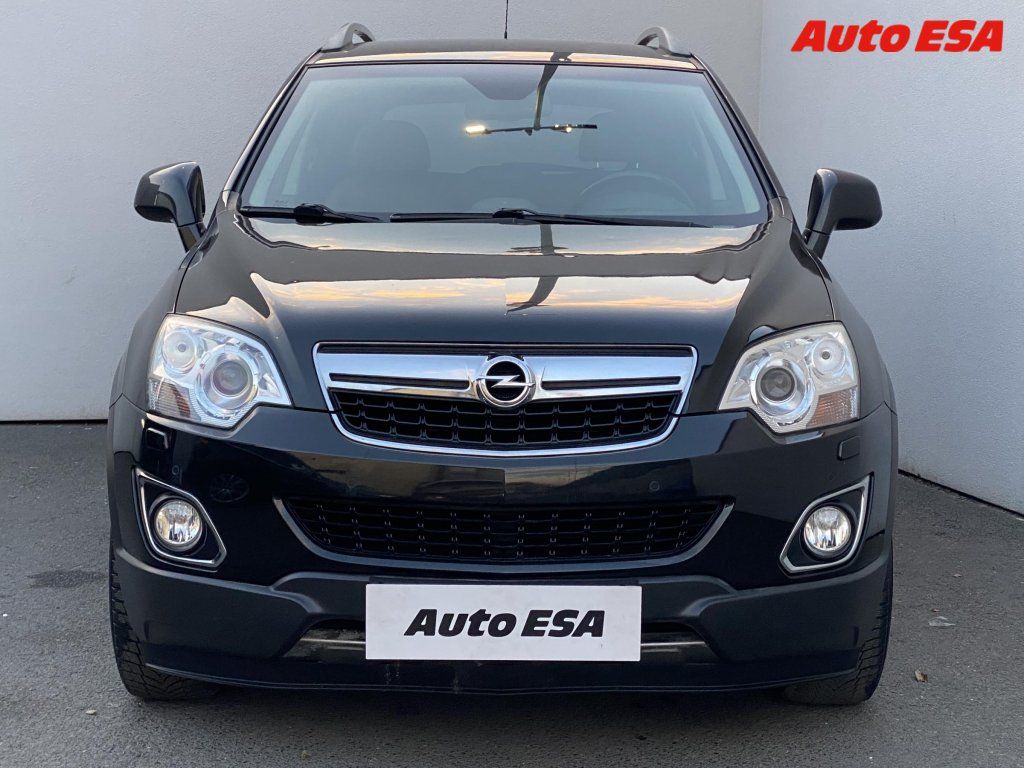 Opel Antara, 2.4 4x4,Cosmo,bixen,+ALU - fotka 2