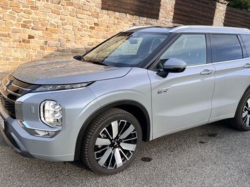 PHEV, Vybava Instyle, DPH