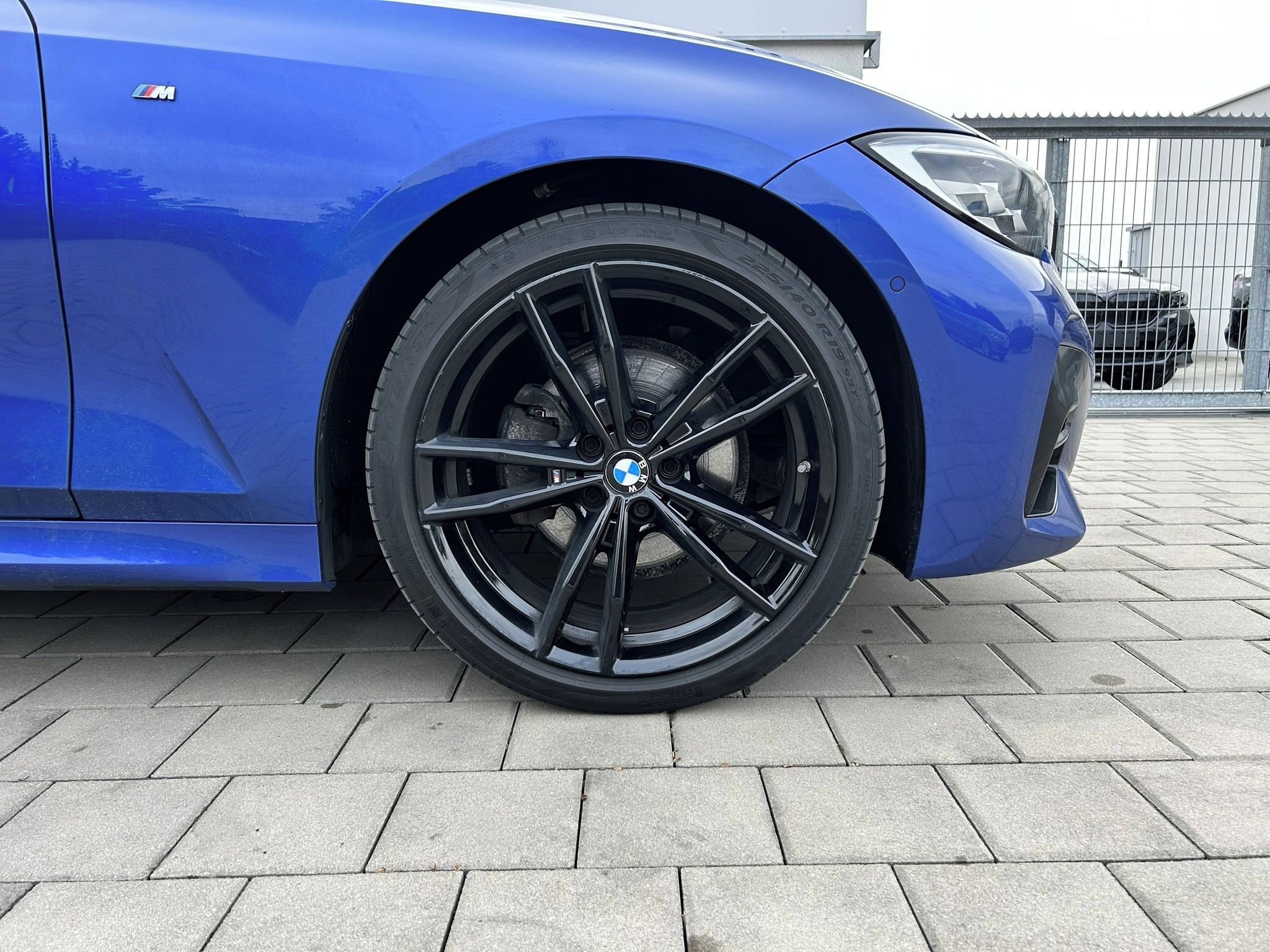 BMW Řada 3, BMW 320dxDrive,Mpaket,HUD,H&K - fotka 4