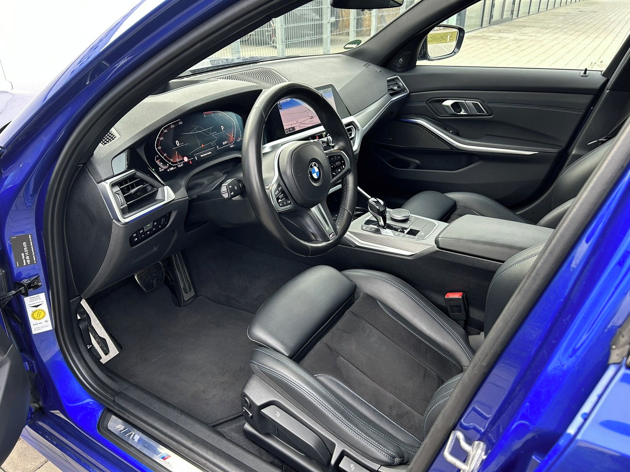 BMW Řada 3, BMW 320dxDrive,Mpaket,HUD,H&K - fotka 6