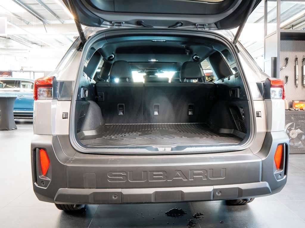 Subaru Outback, 2.4 Limited XT 260HP-AWD 2026 - fotka 6