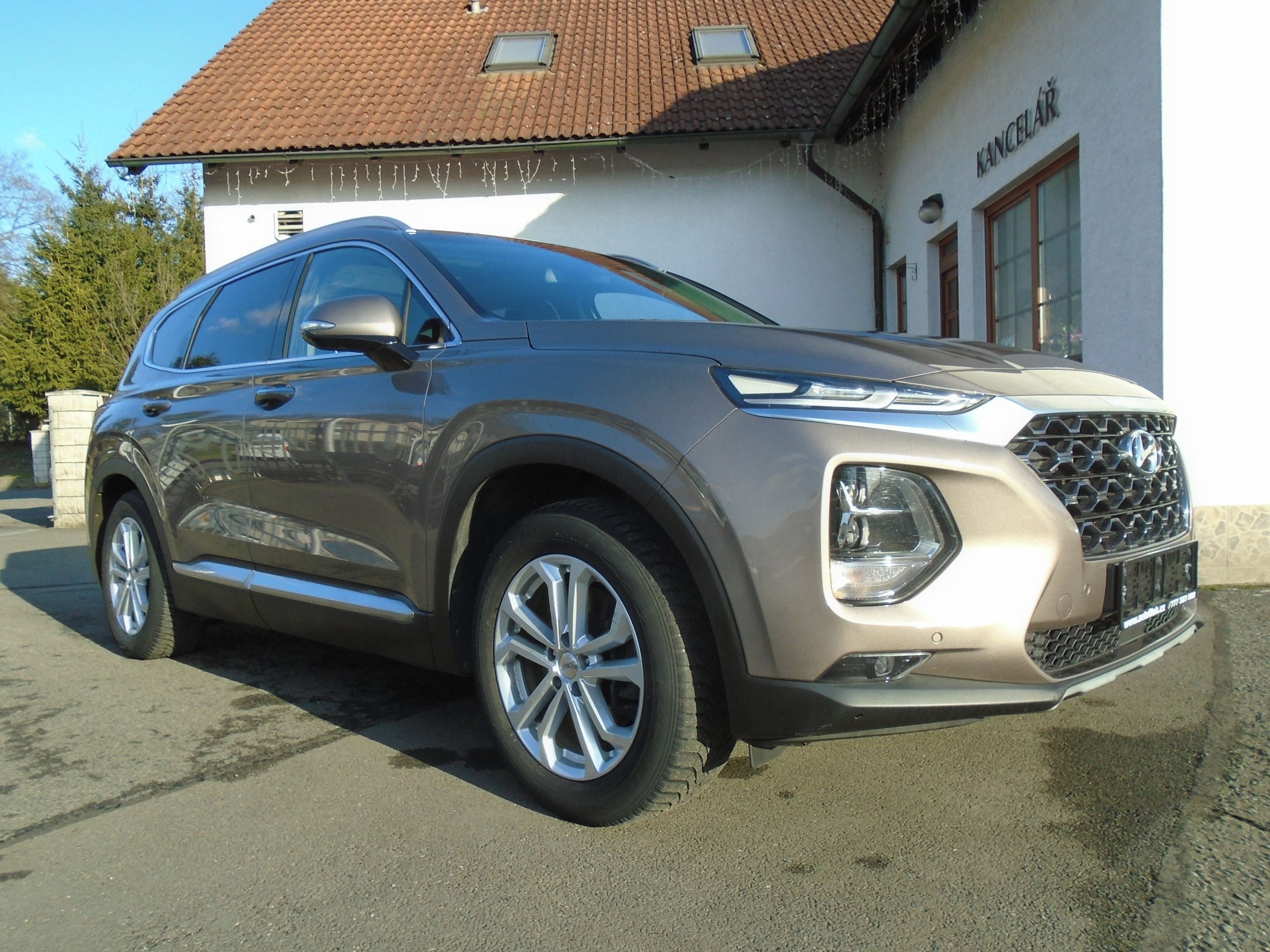 Hyundai Santa Fe, 2.2CRDi 4x4 1.maj  ČR - fotka 5