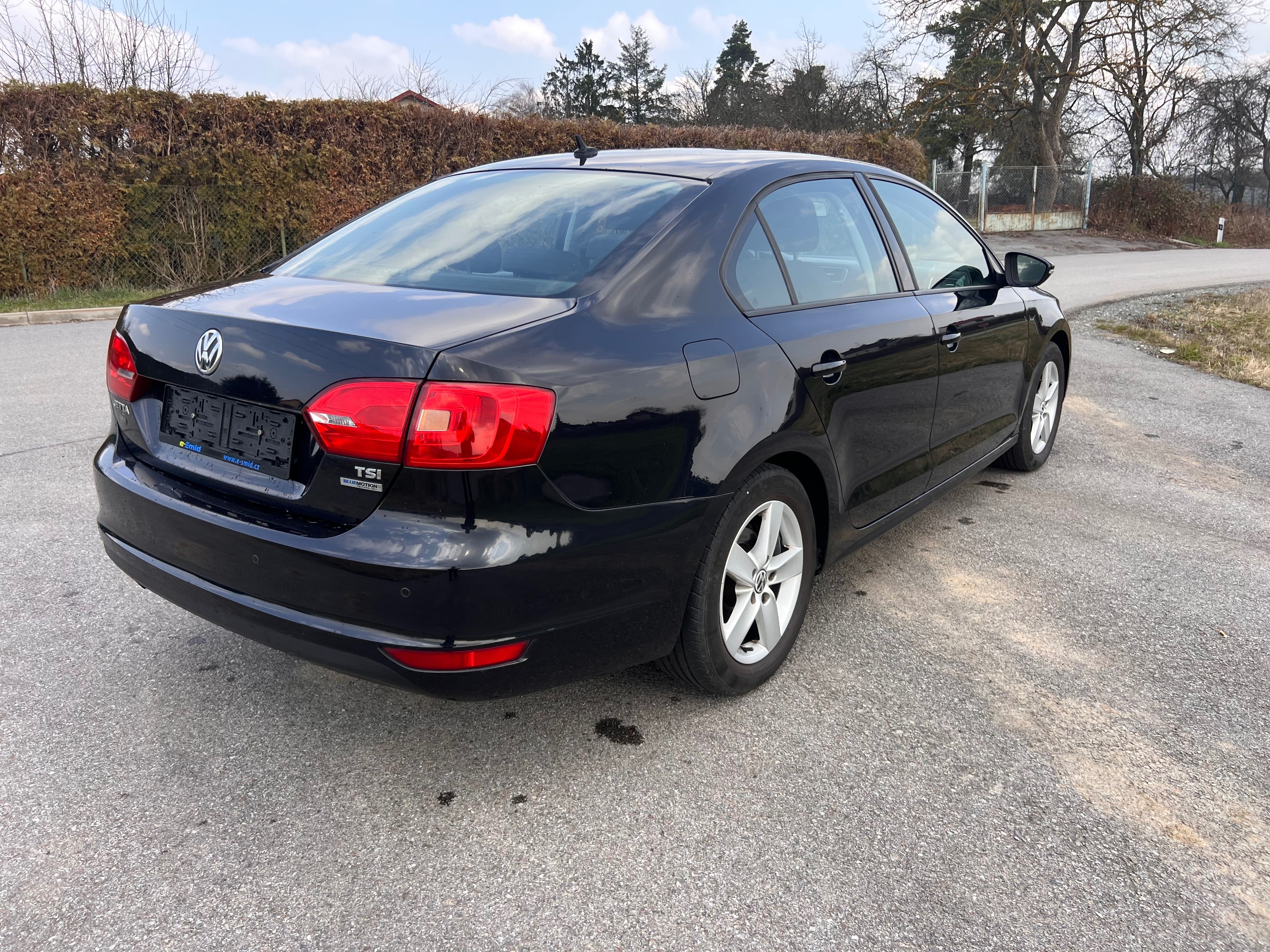 Volkswagen Jetta - fotka 3
