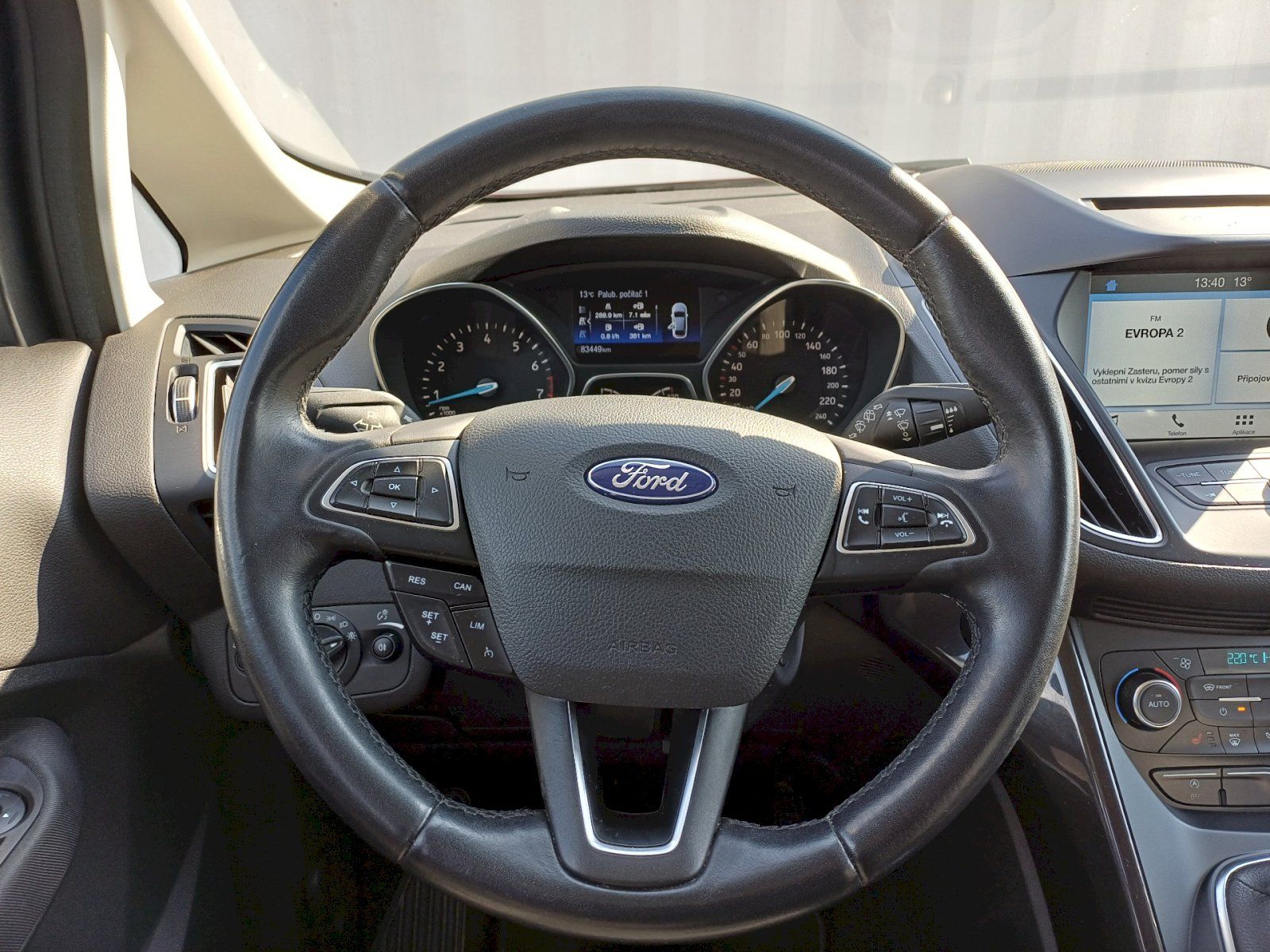 Ford C-MAX, 1.5EcoBoost 110Kw - fotka 6