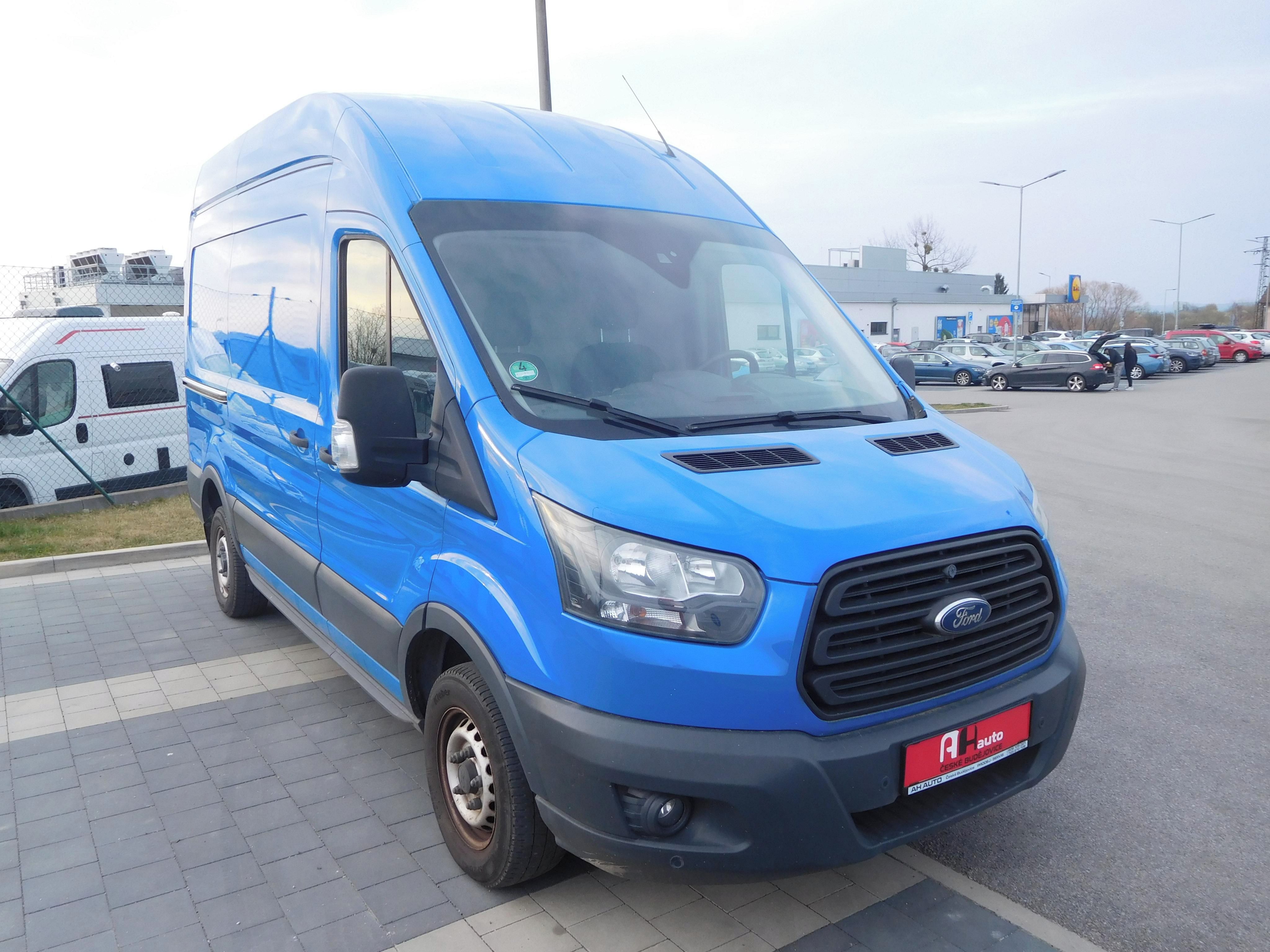 Ford Transit, 2.0TDCi, 77 kW, Park. Kamera - fotka 2