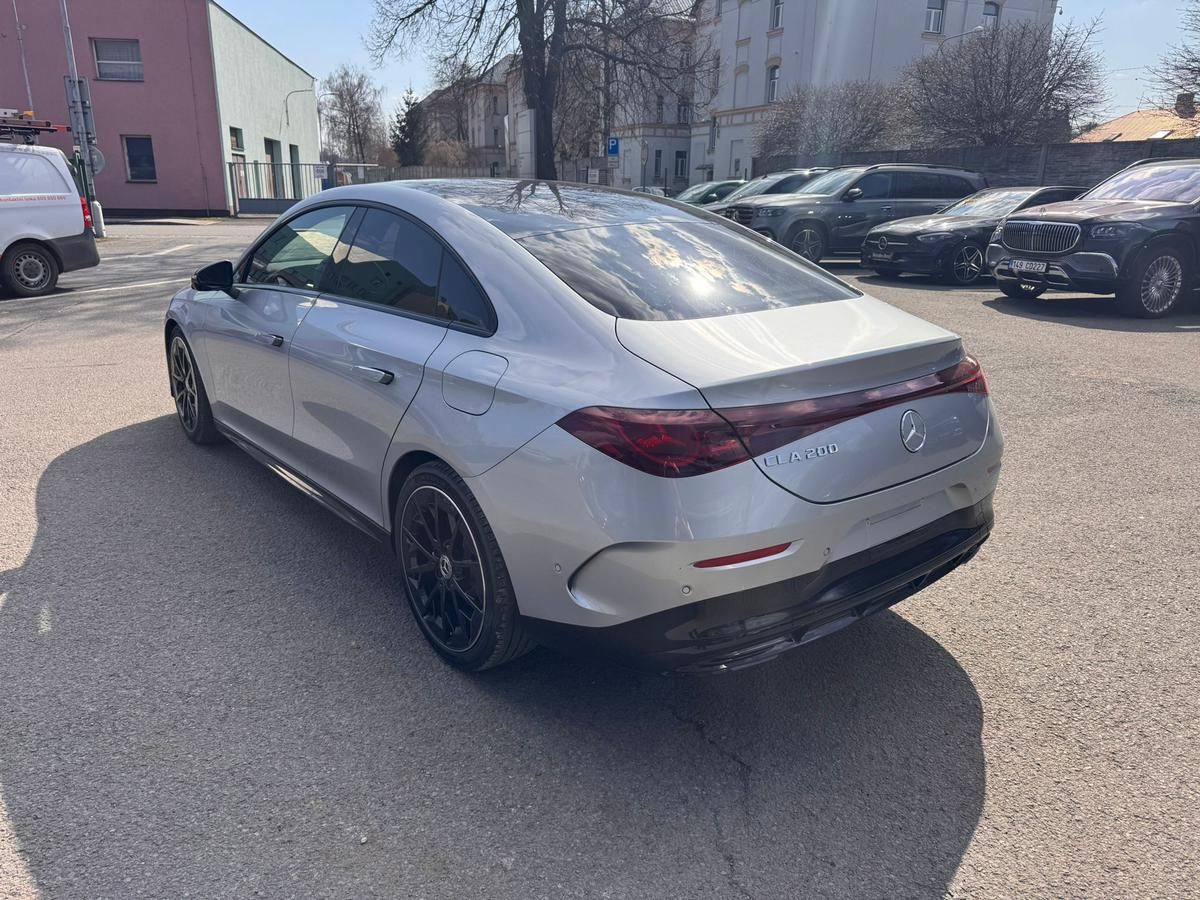 Mercedes-Benz CLA, 200 - fotka 5