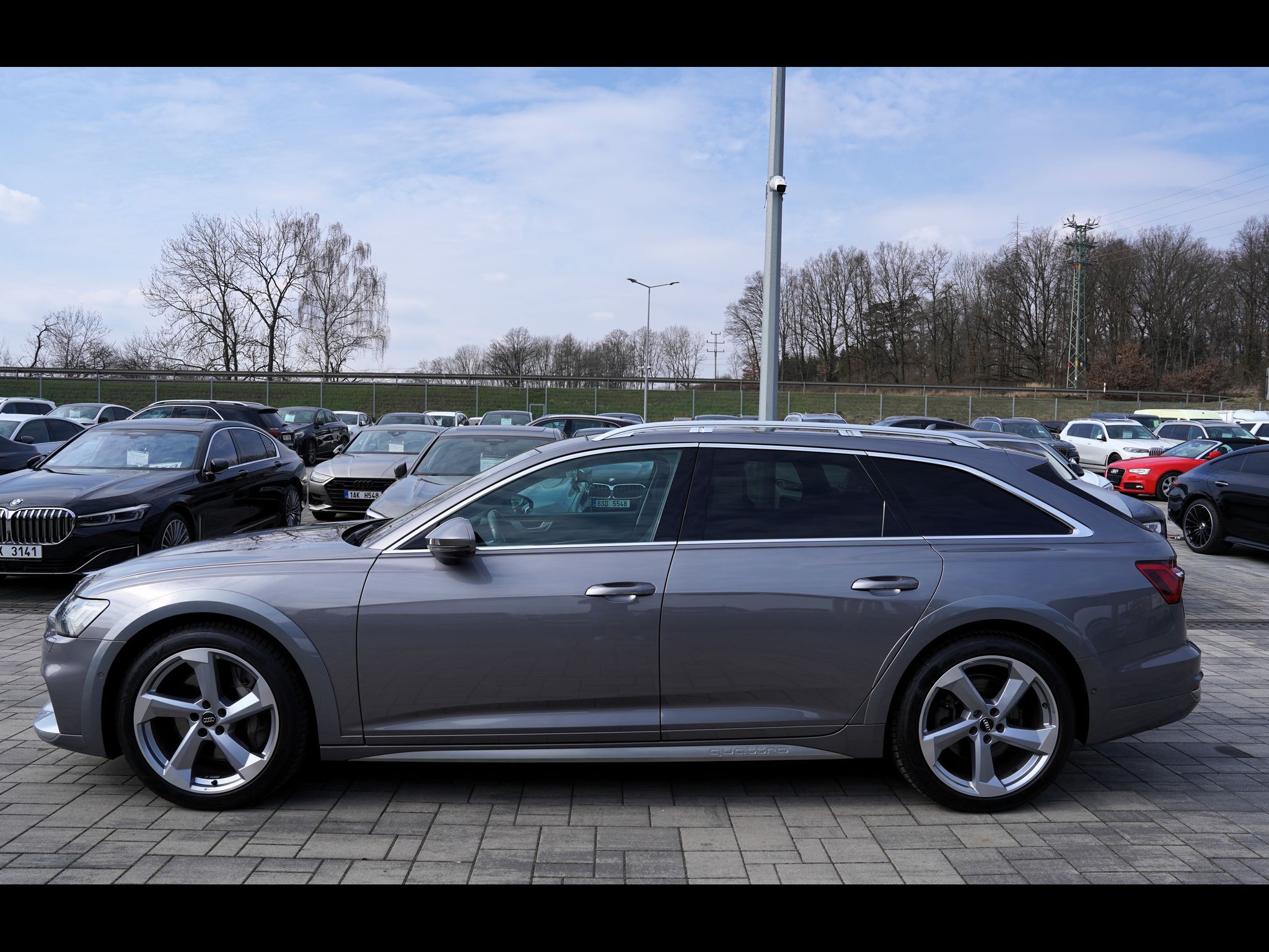Audi A6 allroad, 55 TSFI QuattroČR/340PS/Matrix - fotka 3