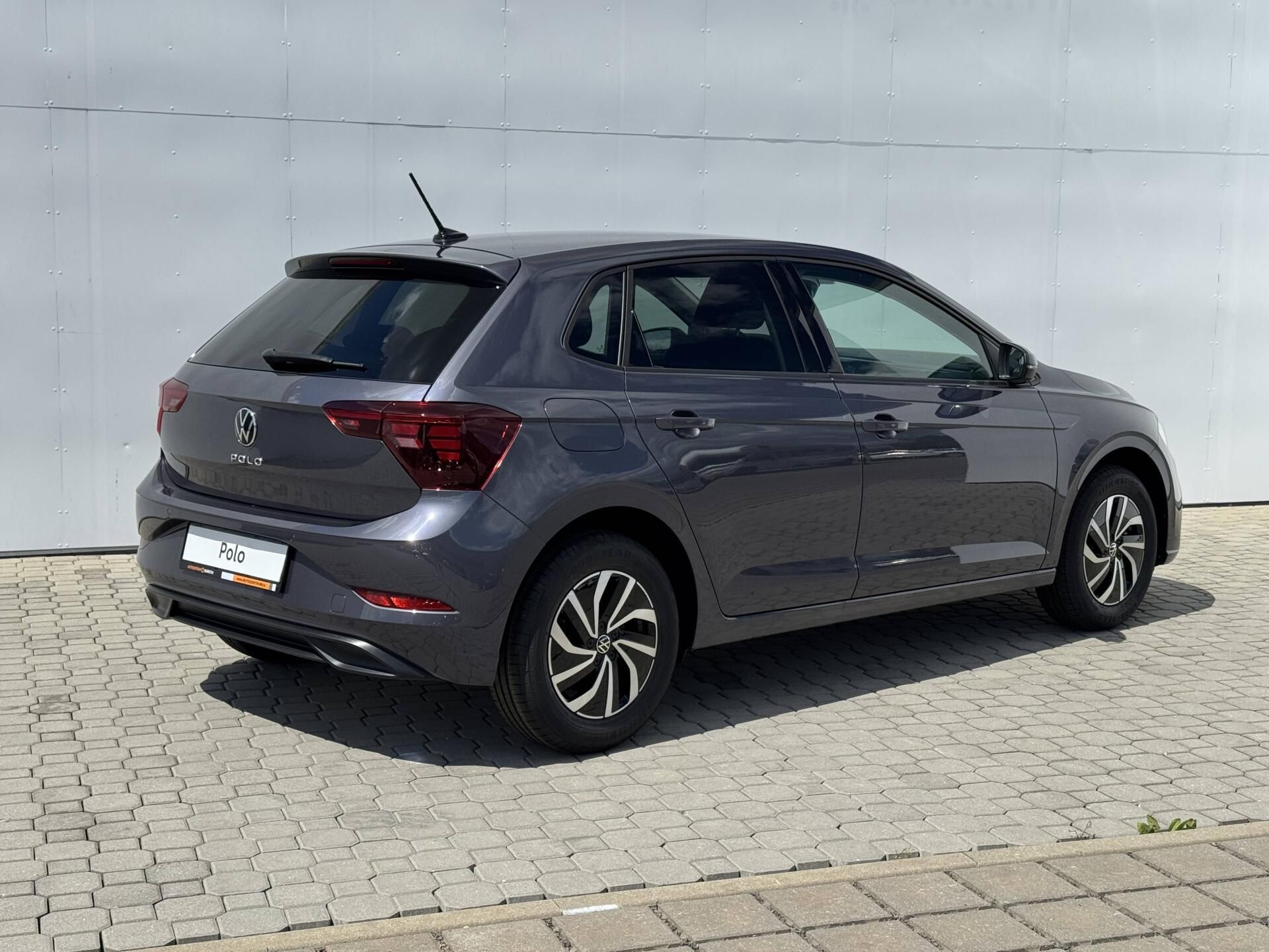 Volkswagen Polo, People 5G 1,0TSI - fotka 2