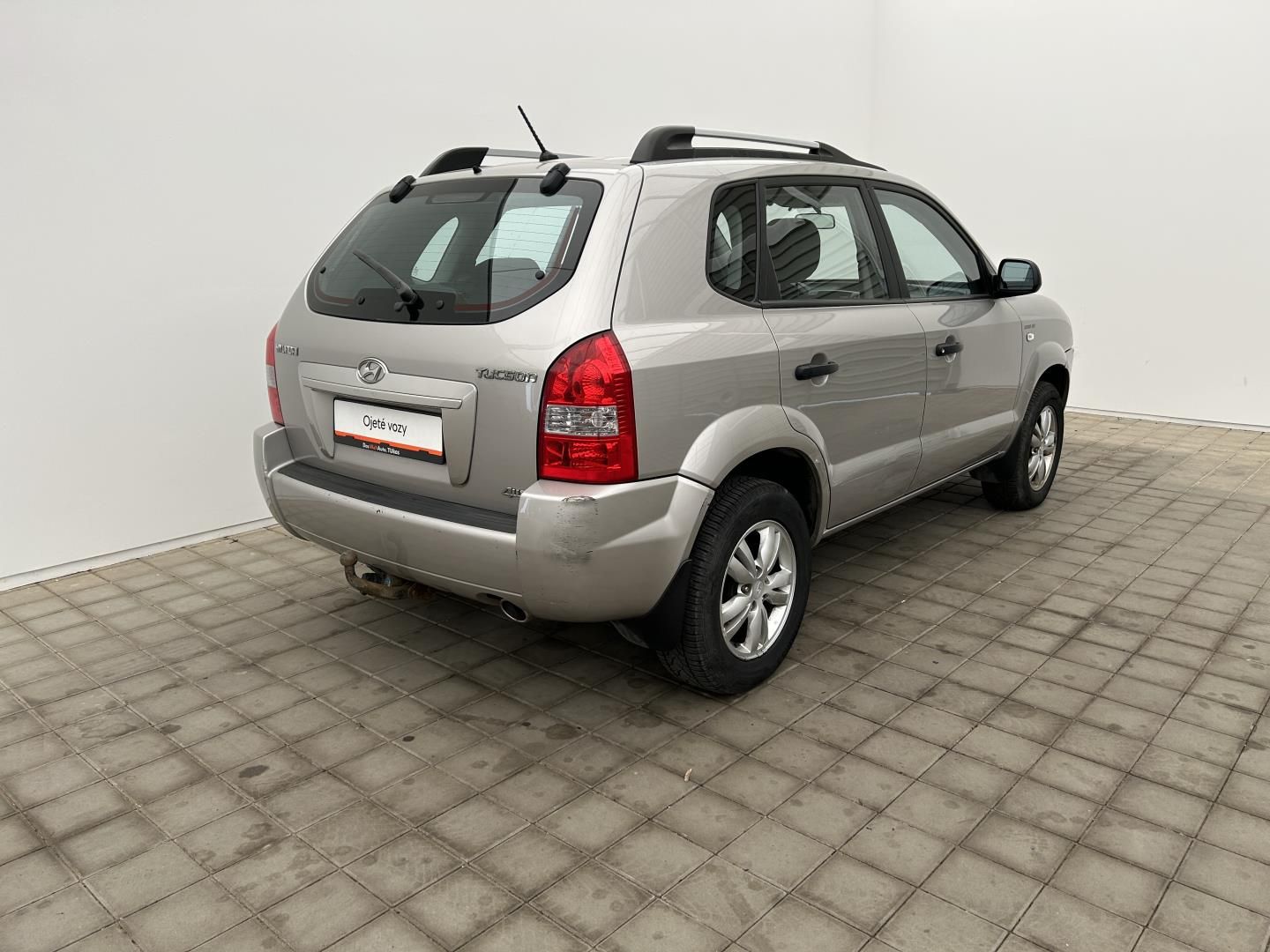 Hyundai Tucson, 2.0i CVVT 104kW 4x4 - fotka 2