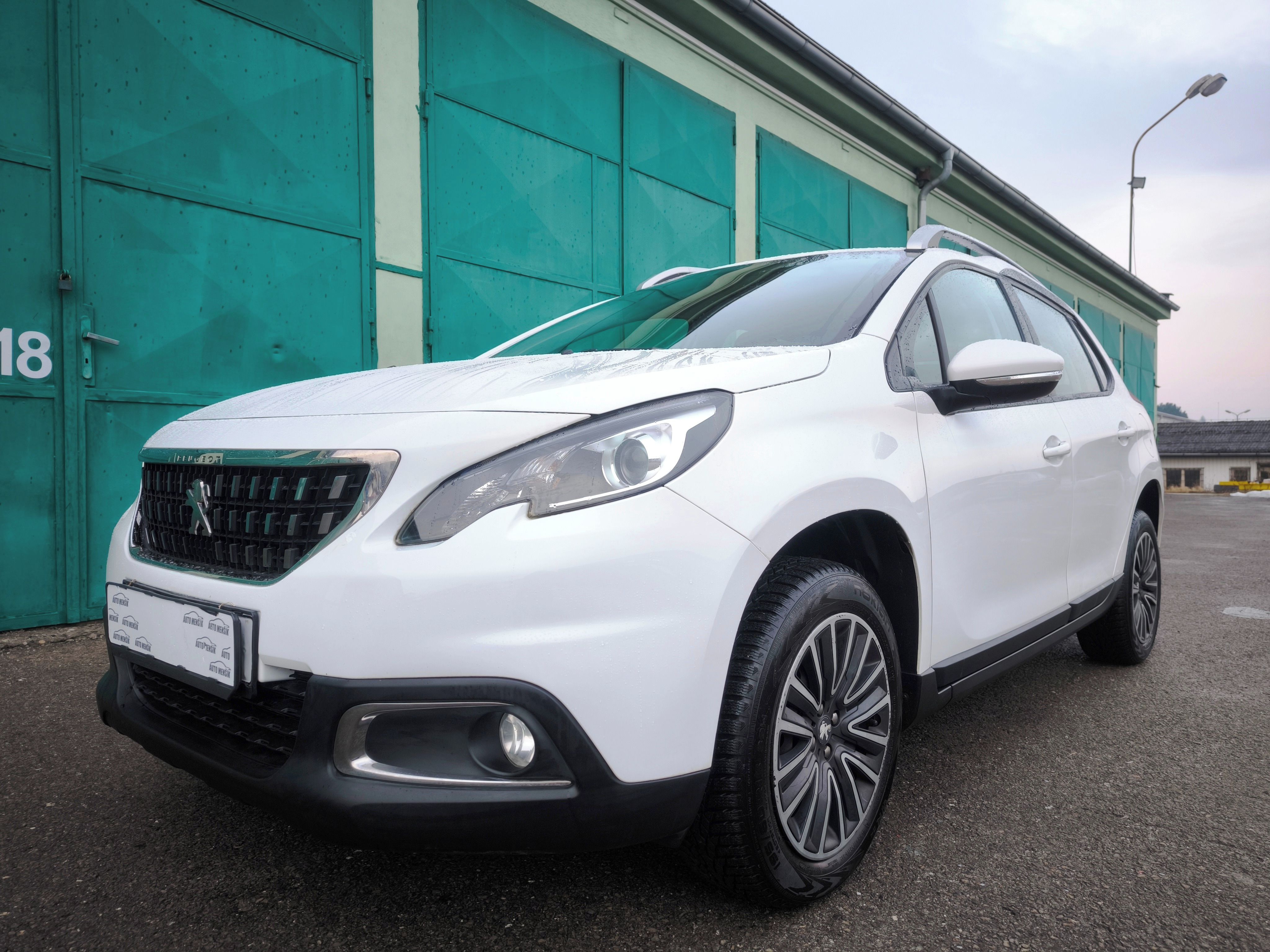 Peugeot 2008, 1.2PT/60kW *1.maj., ČR, 34TKM - fotka 2