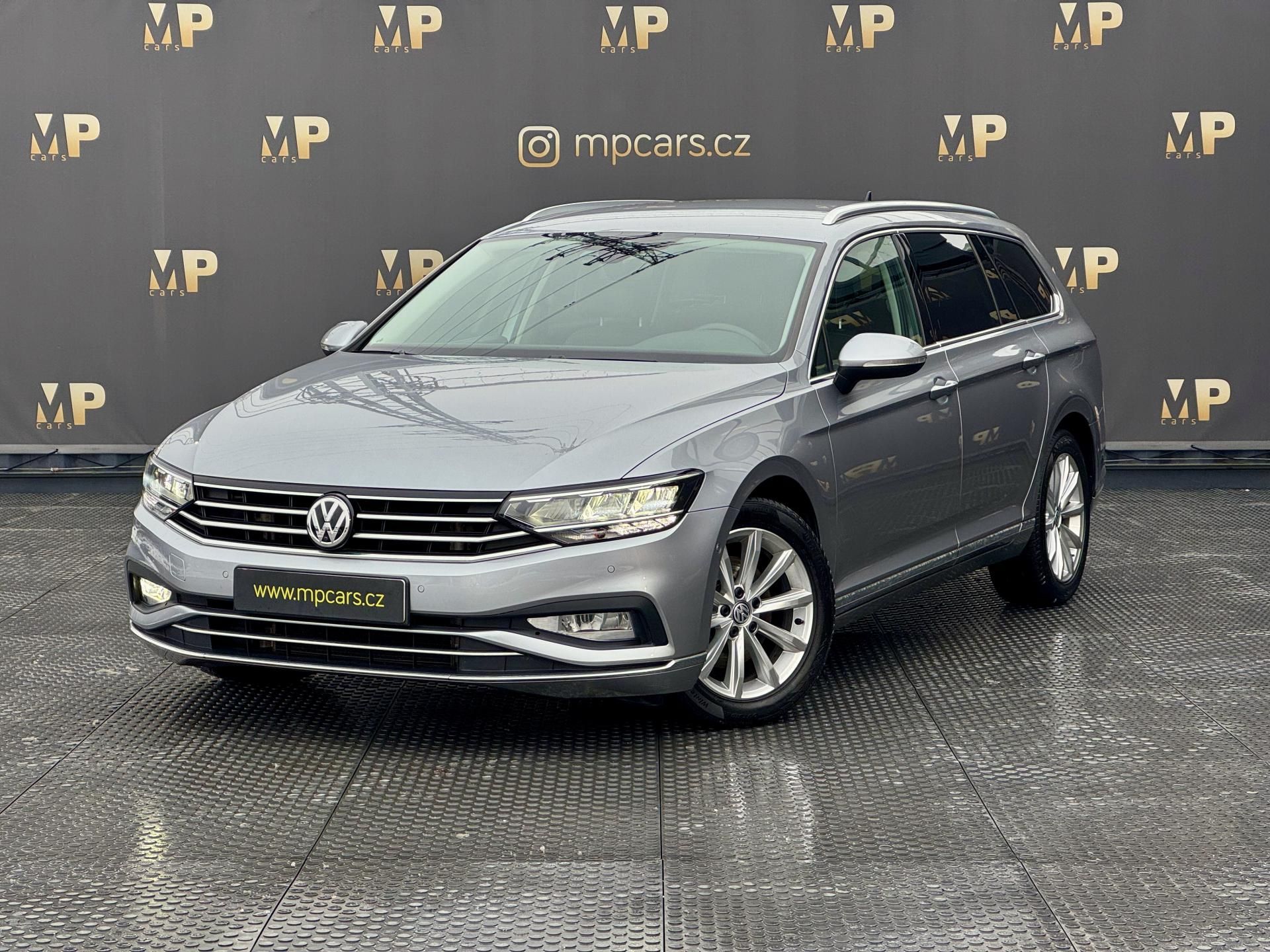 Volkswagen Passat, 1.5TSi DSG Elegance, ČR, 360°