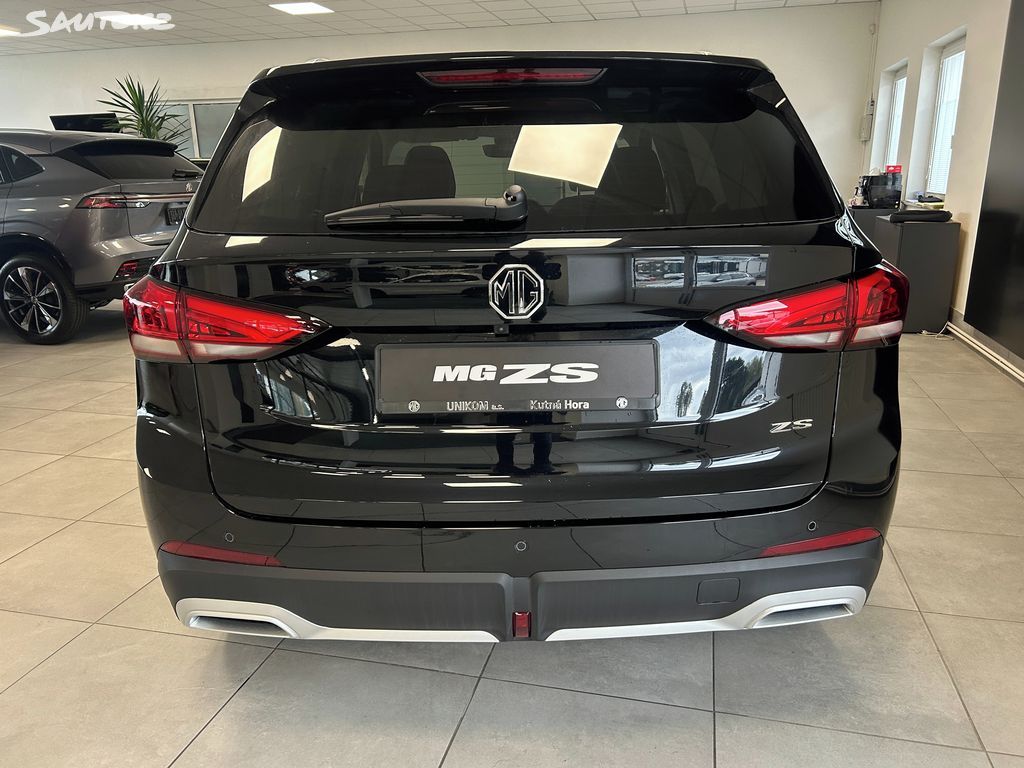 MG ZS, 1,5 Elegance - fotka 4