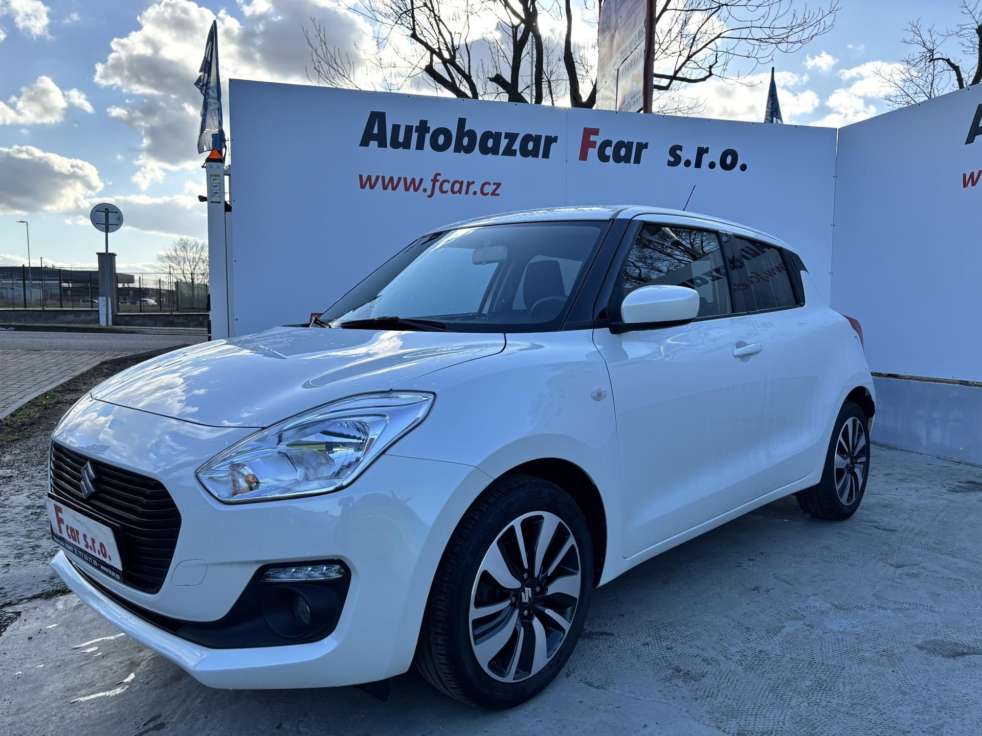 Suzuki Swift, 1.0 BJet Serv. Historie! - fotka 5