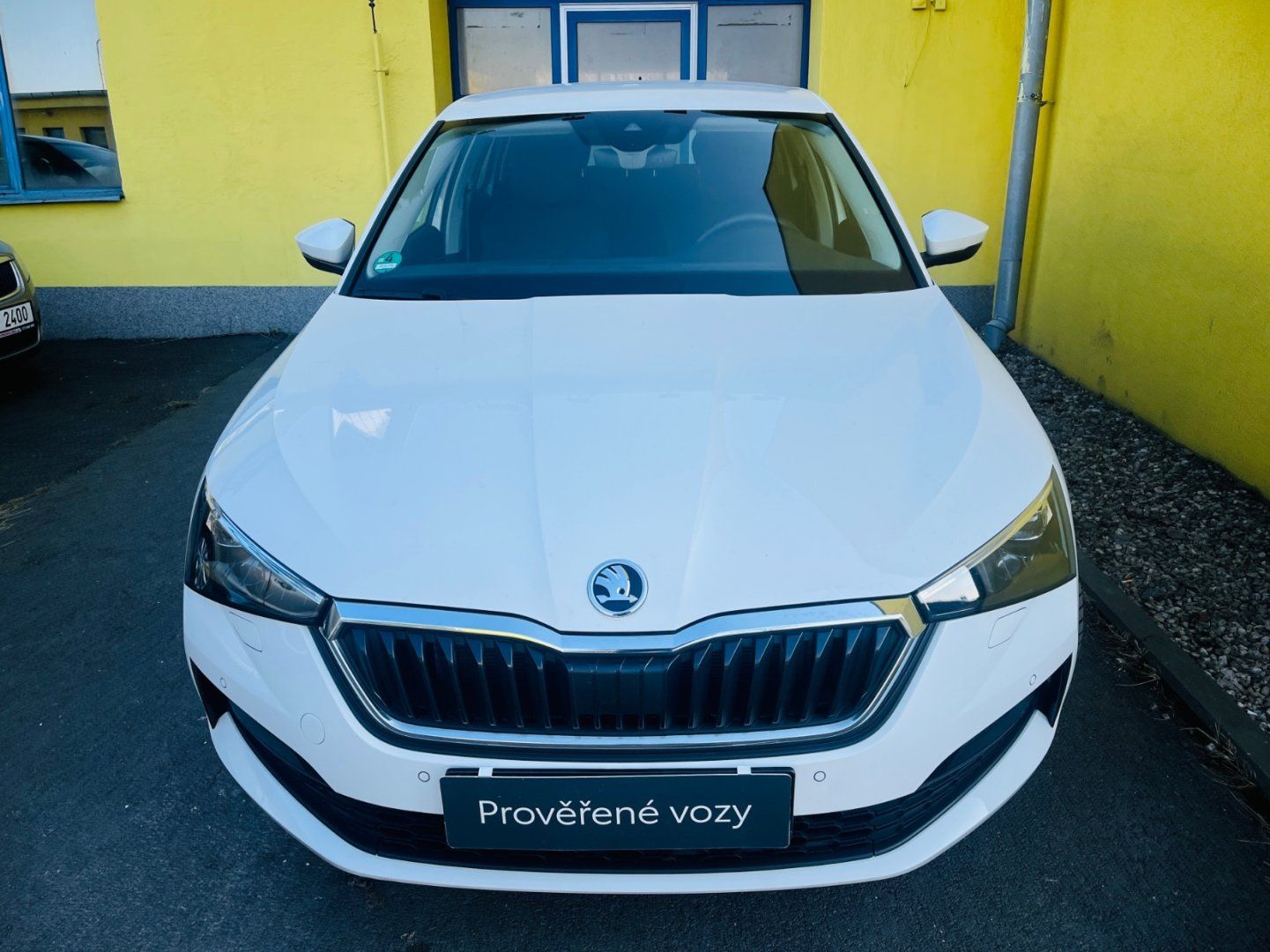 Škoda Scala, 1.0 Tsi 81 kW 6 RYCHL VYHŘEV - fotka 2