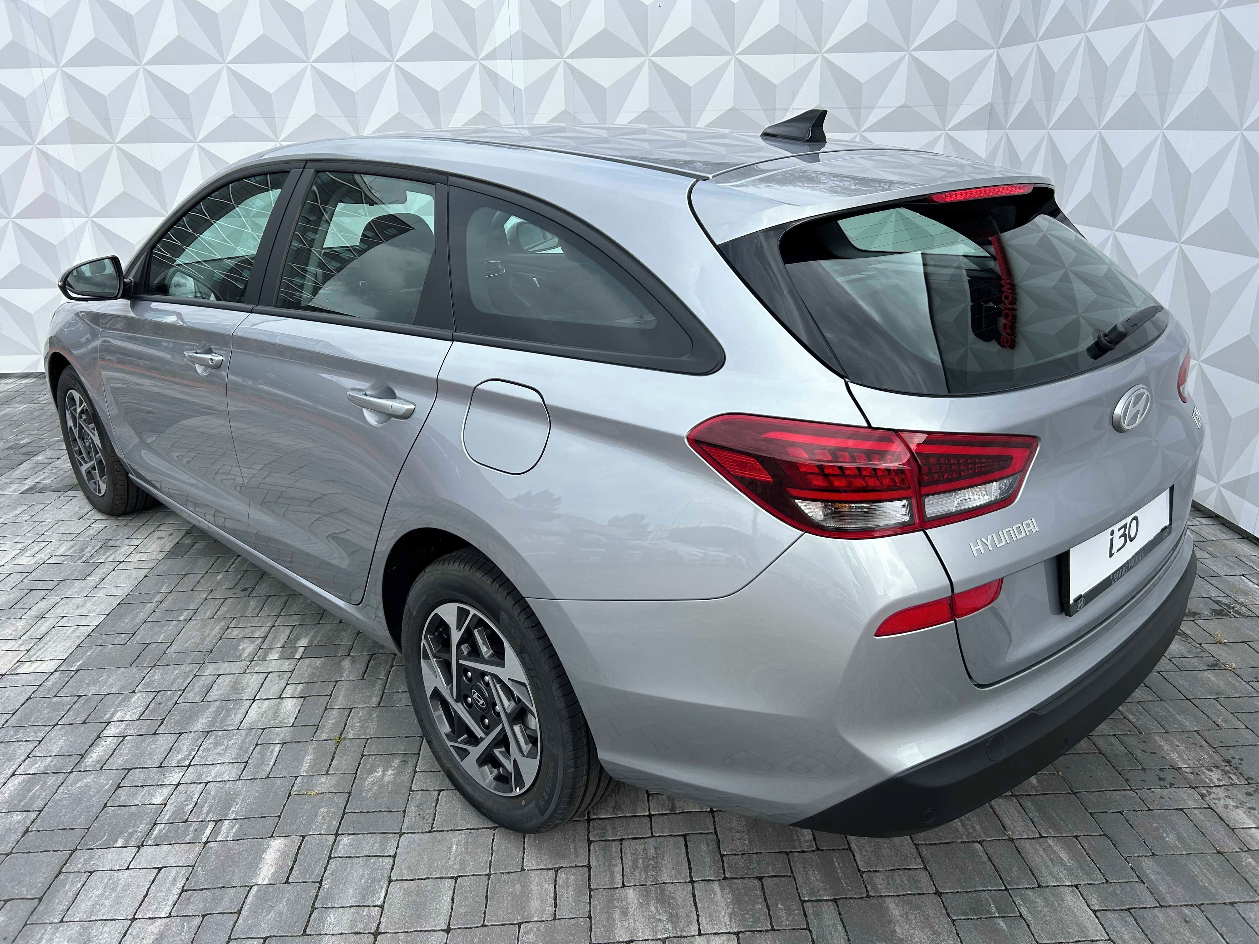 Hyundai i30, WG 1.0 TGD-i COMFORT - fotka 4