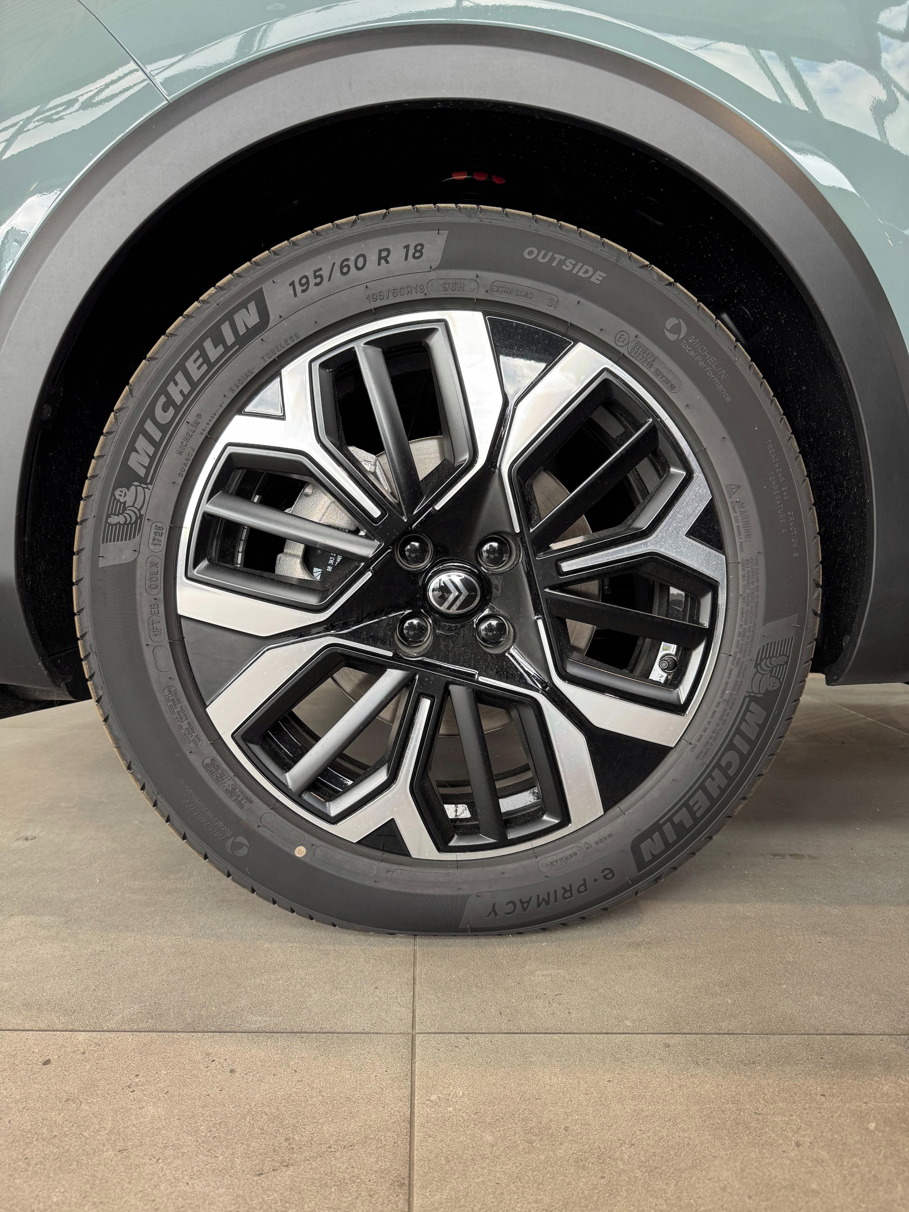 Citroën C4, MAX hybrid 145 ë-DCS6 - fotka 4