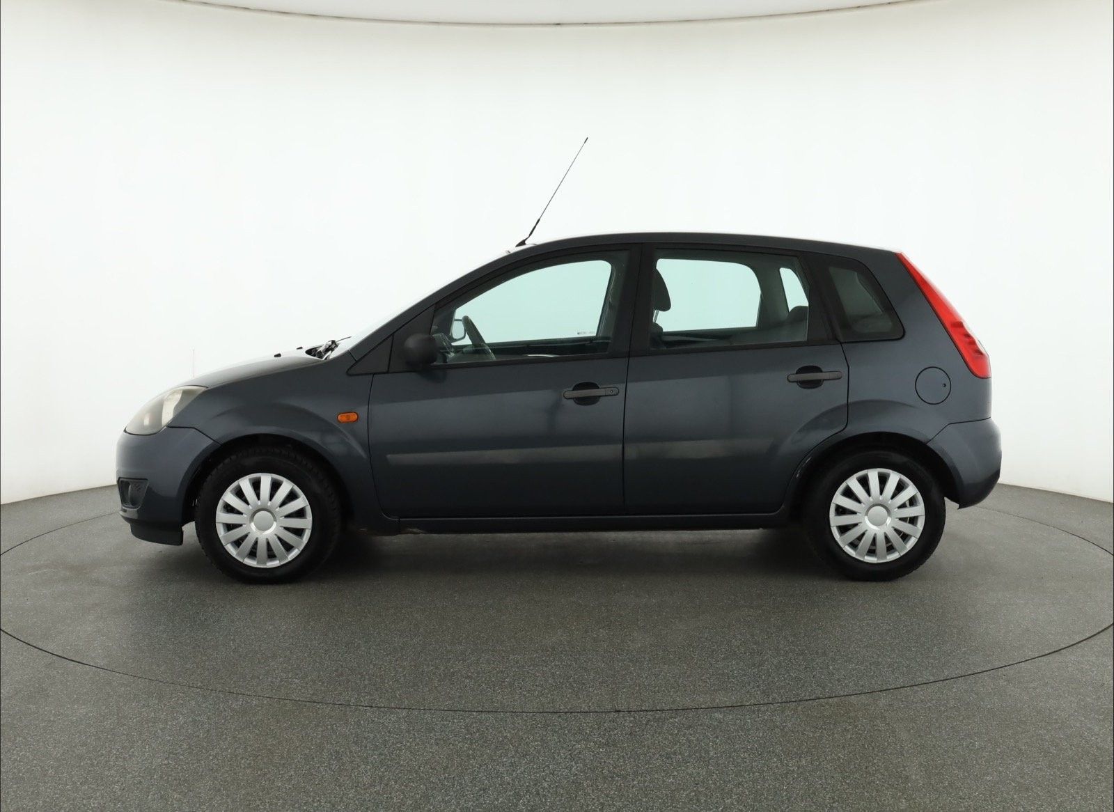 Ford Fiesta, 1.4 TDCi, NOVÁ CENA, Klima - fotka 3