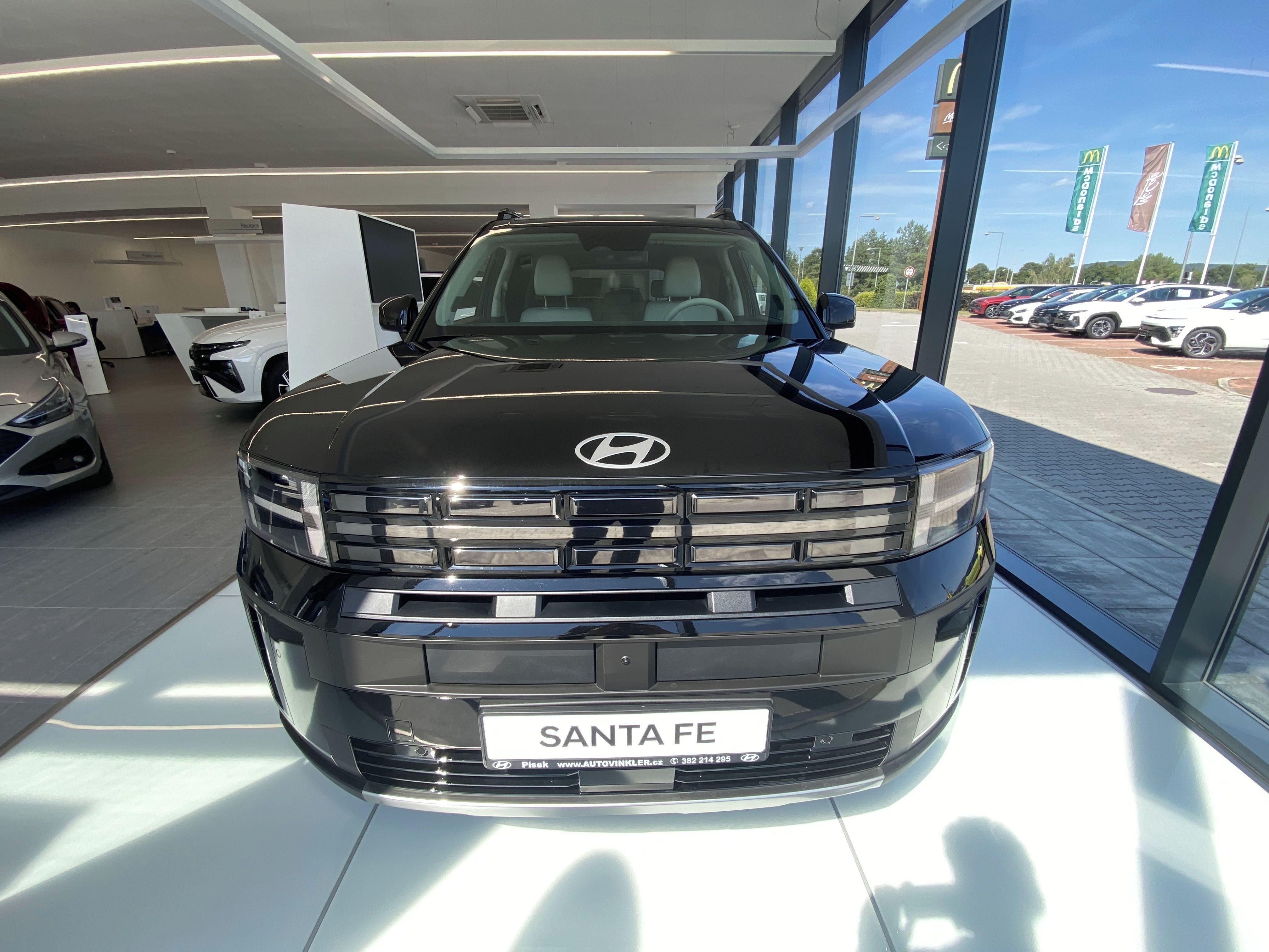 Hyundai Santa Fe, 26 1,6 TGDI HEV 4WD STYLE PREM - fotka 3
