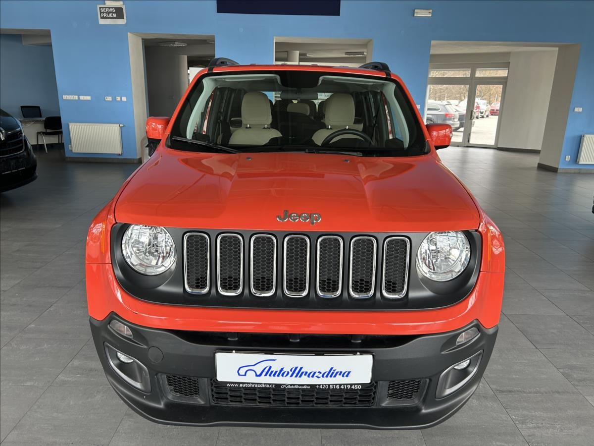 Jeep Renegade, 2,0   M-JET 103kW,4x4,ČR,1.MAJ - fotka 2