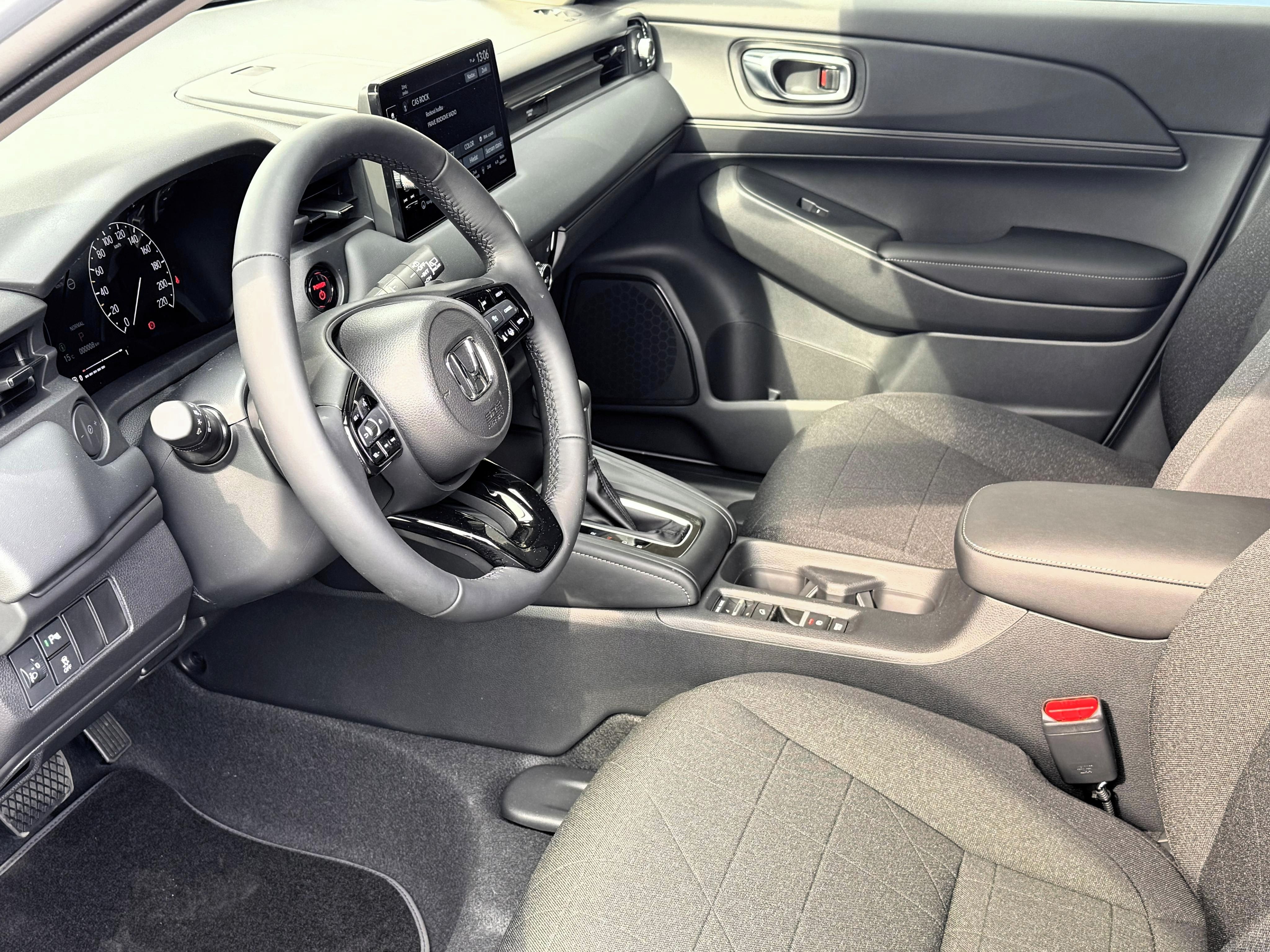 Honda HR-V, 1.5e:HEV Elegance - fotka 6