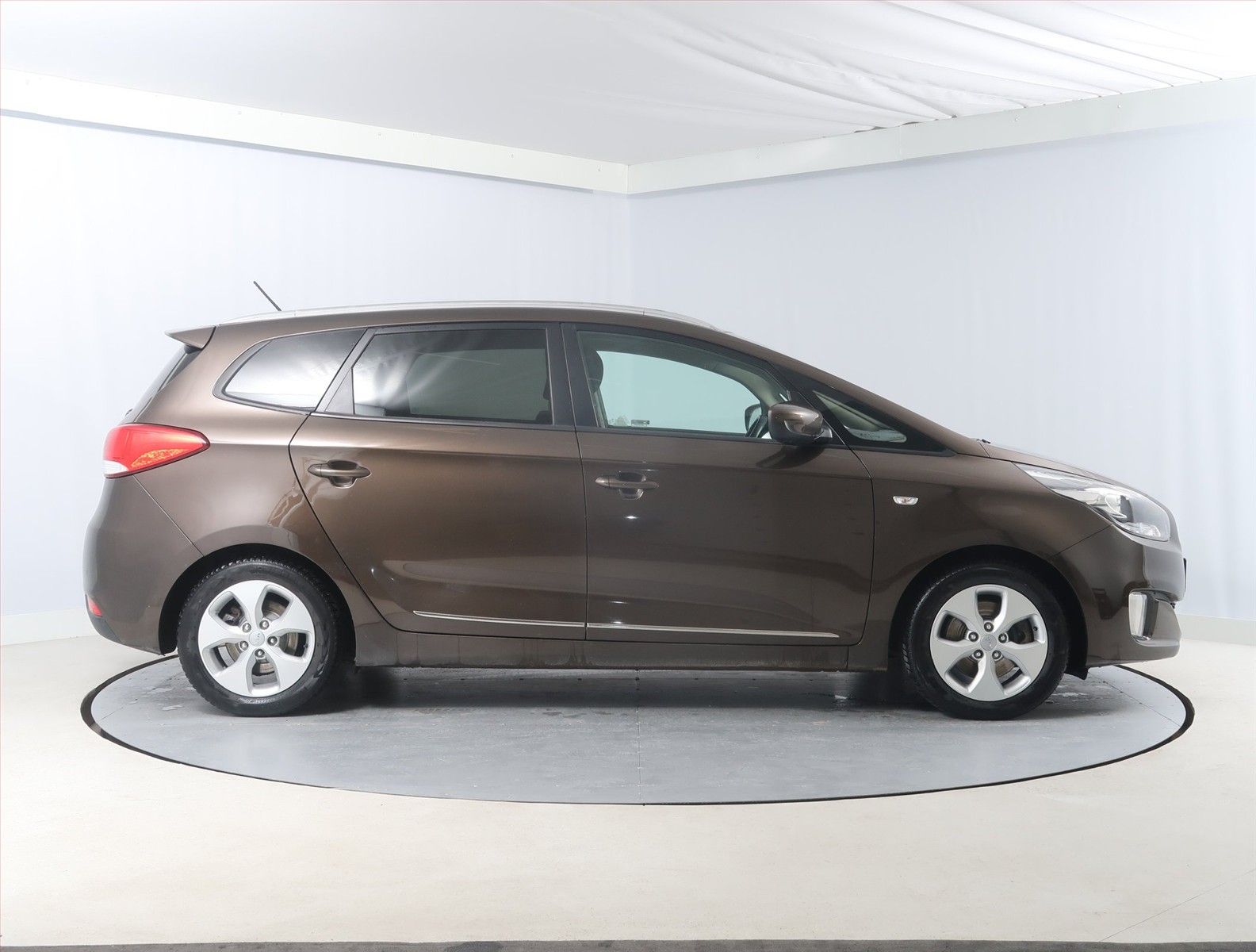 Kia Carens, 1.7 CRDi, NOVÁ CENA - fotka 6