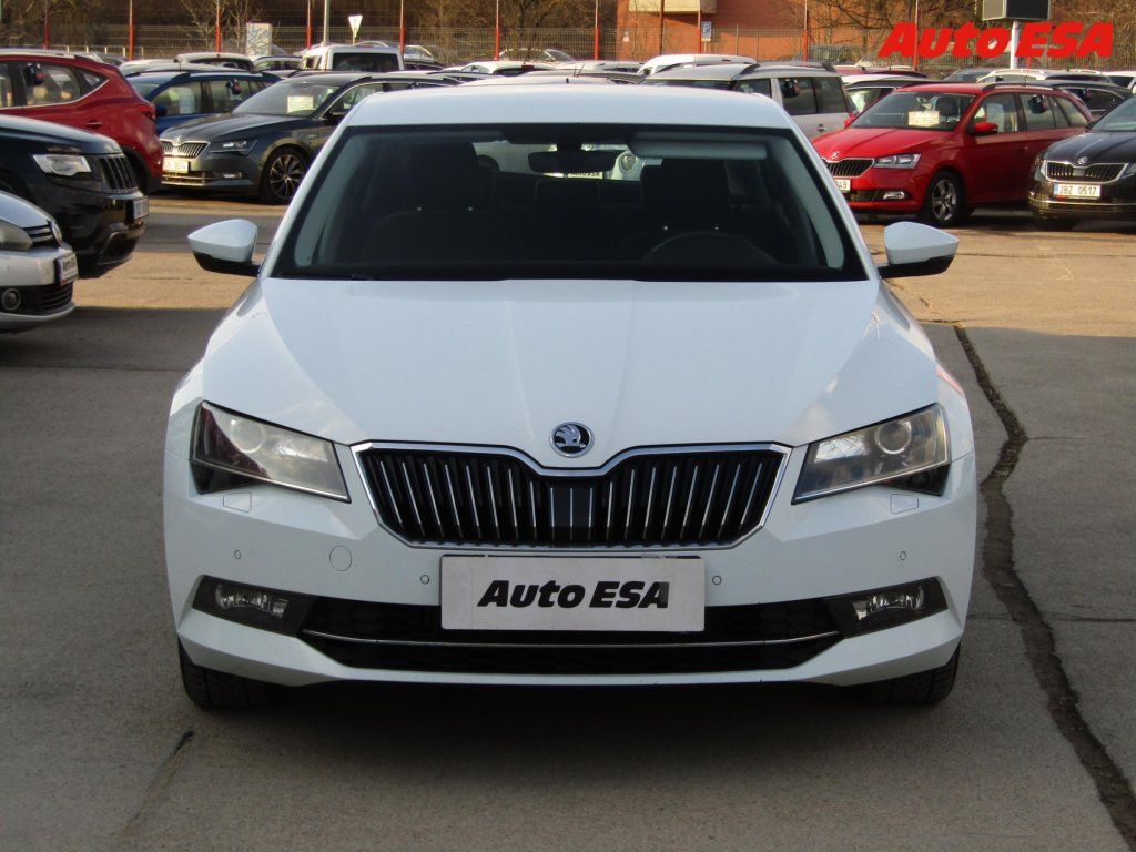 Škoda Superb, 2.0 TDi,ČR,Style,DSG - fotka 2