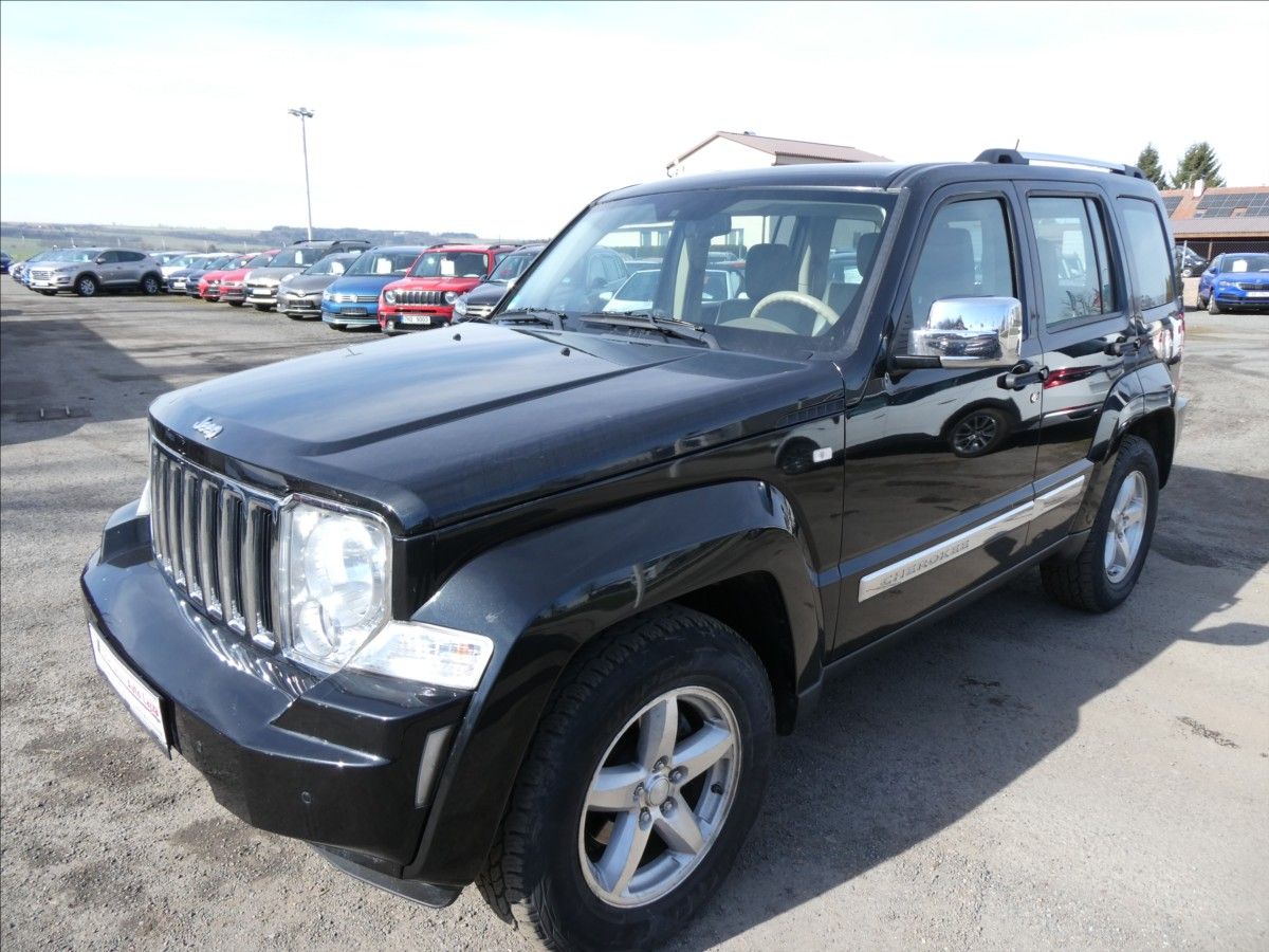 Jeep Cherokee, 3,7 L 151kW 4x4, automat - fotka 3
