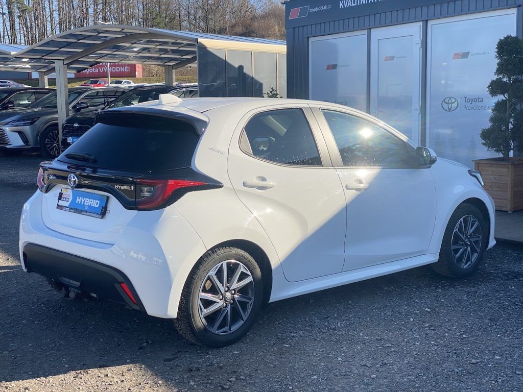 Toyota Yaris, 1.5HSD, ČR-1m, Style Tech - fotka 6