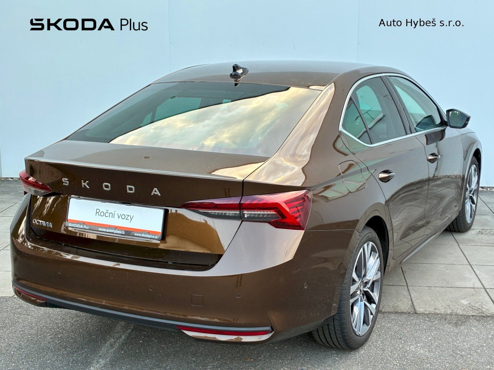 Škoda Octavia, 1,5 TSI / 110 kW Top Selection - fotka 2