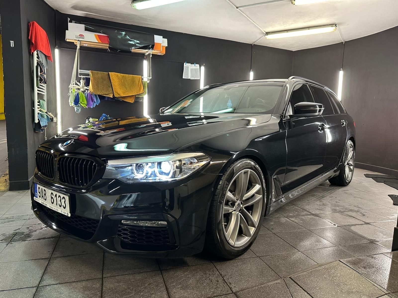 BMW Řada 5, 520 D    TOP STAV!! - fotka 2