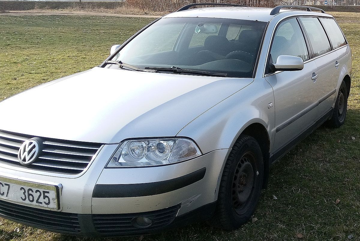 Volkswagen Passat Variant - fotka 2