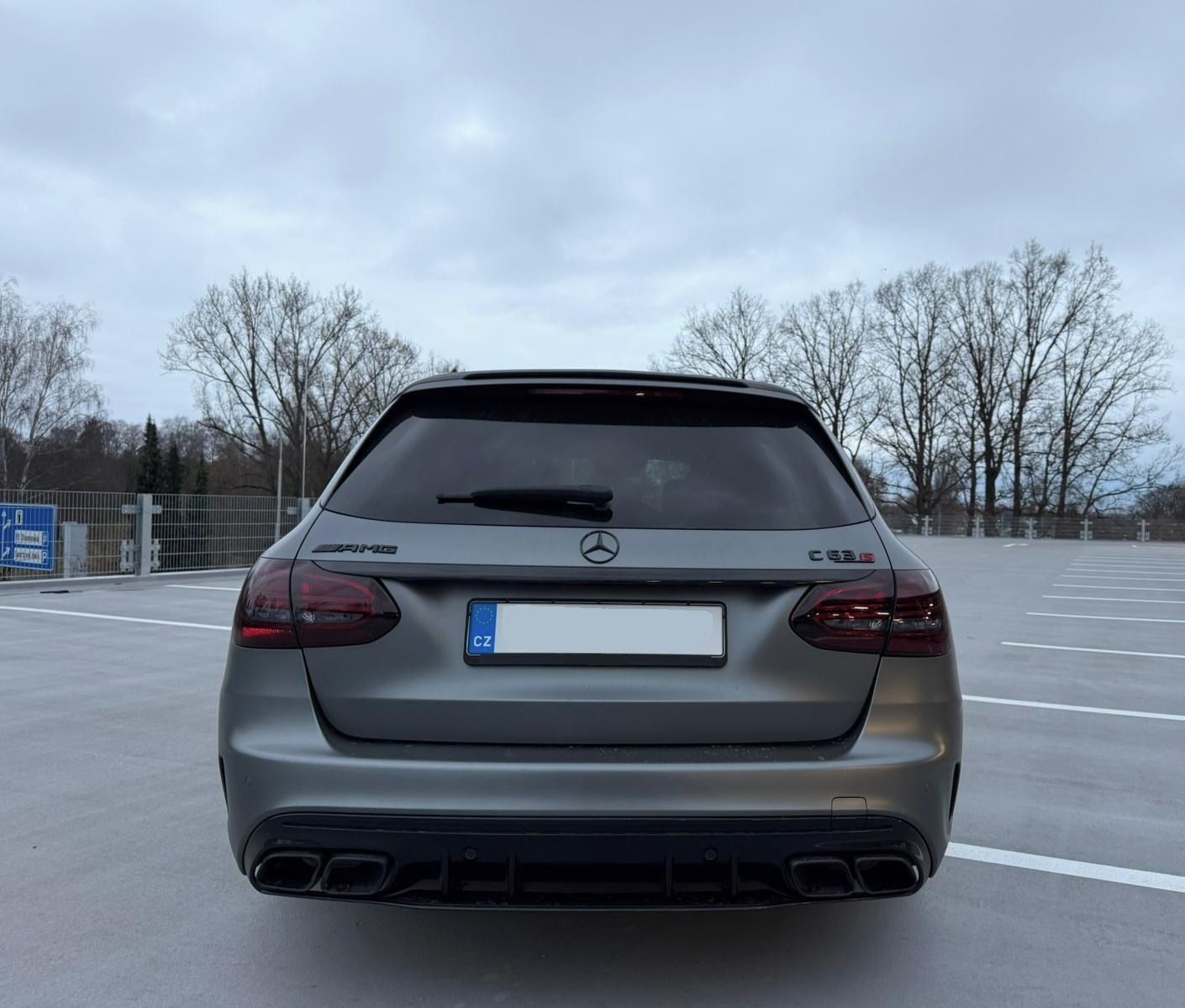 Mercedes-Benz Třídy C, AMG C63 S, 4.0 V8 biturbo - fotka 4