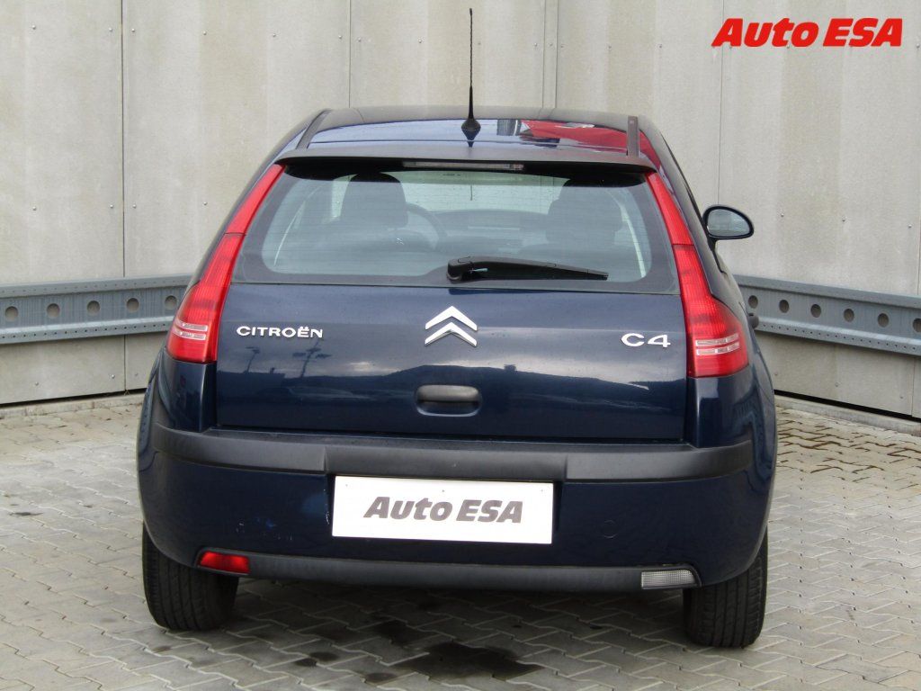 Citroën C4, 1.4i 16V,ČR,servis.kniha - fotka 5