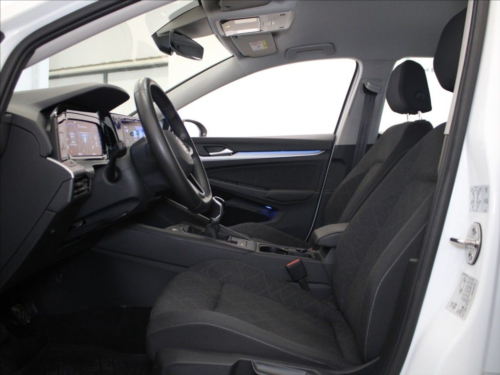 Volkswagen Golf, 1,5 TSI Life Variant 147tkm.ČR - fotka 6