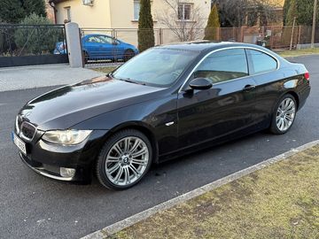 COUPE 330D X-DRIVE
