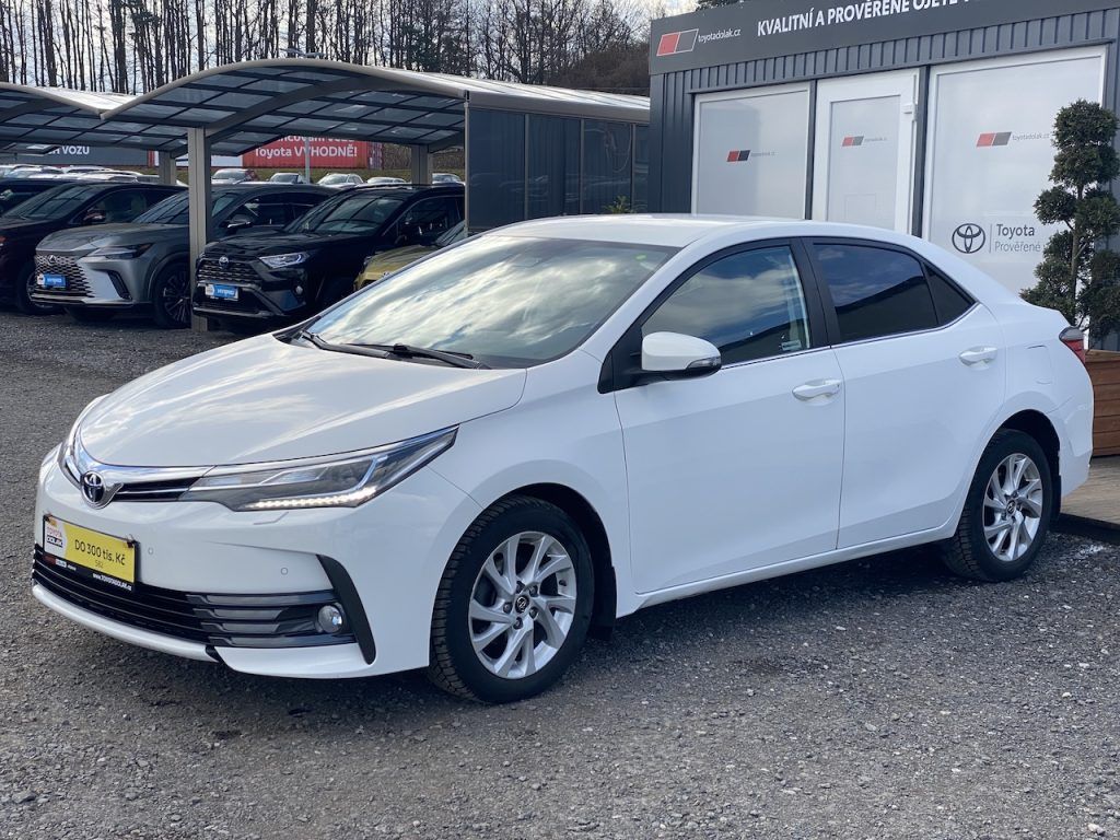 Toyota Corolla, 1.6i, ČR-2m, Trend+, automat - fotka 3
