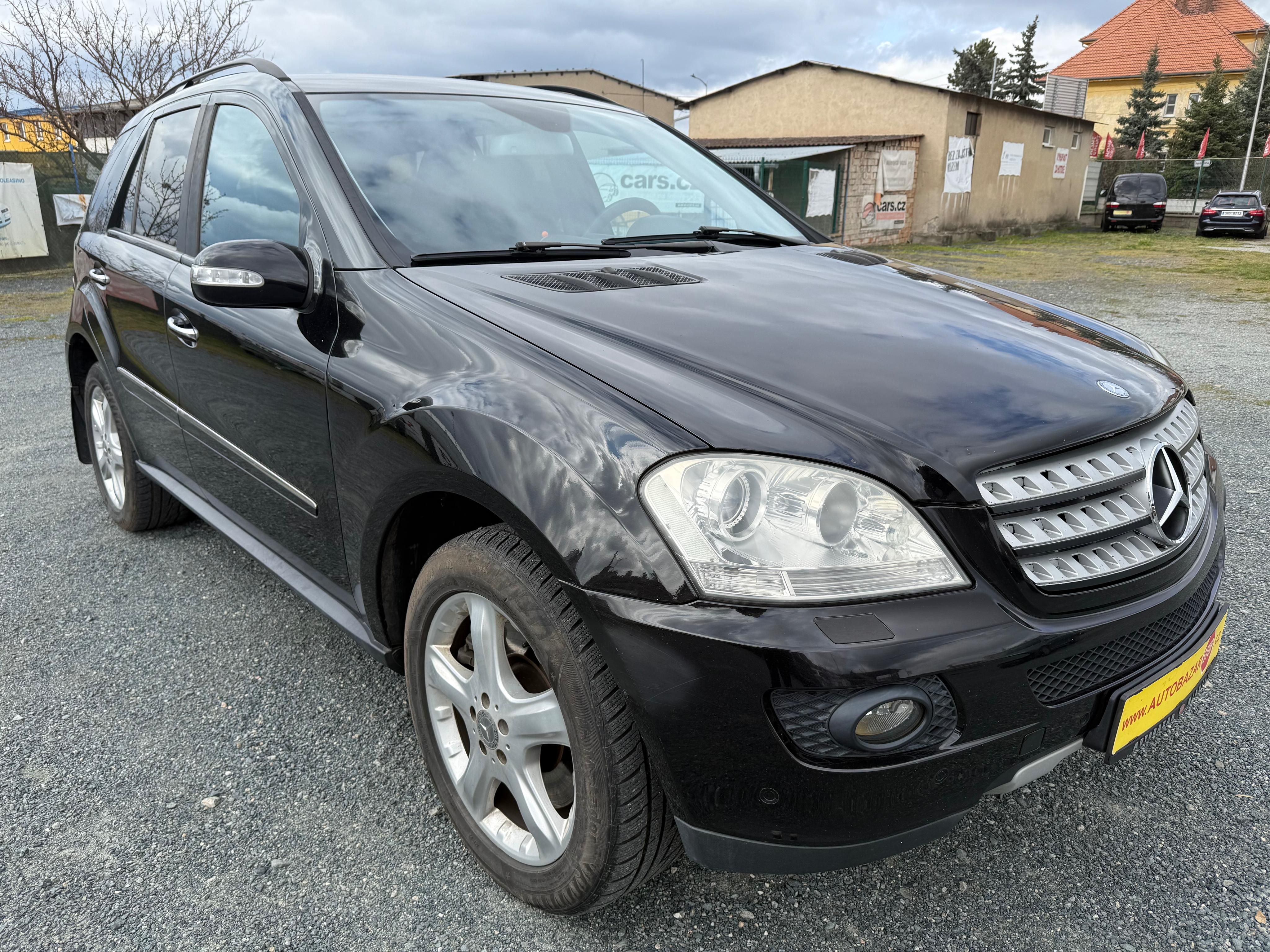 Mercedes-Benz ML, 500 4MATIC 4X4 5.5 V8 285kW