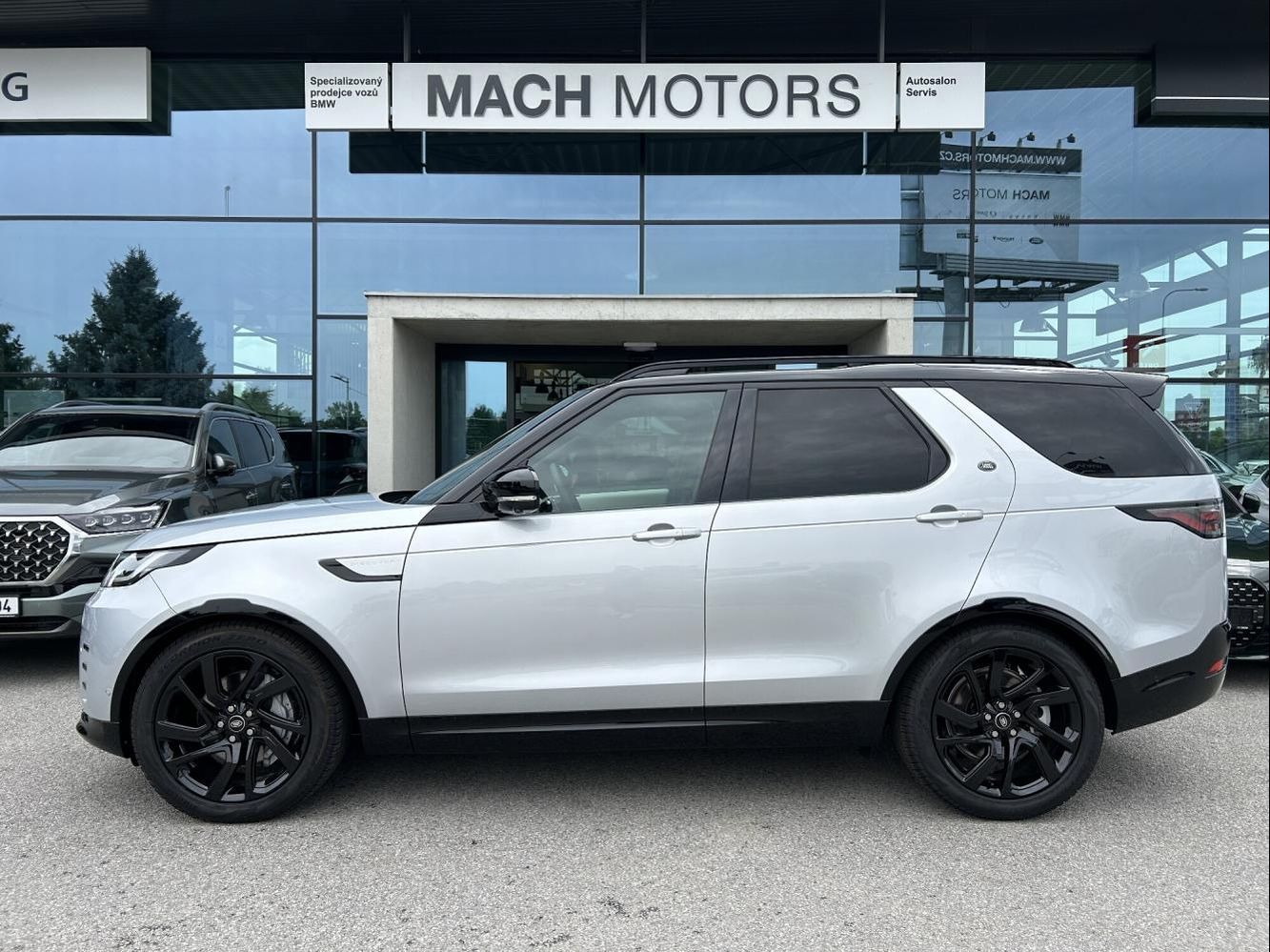 Land Rover Discovery, D300 R-Dynamic SE - fotka 4