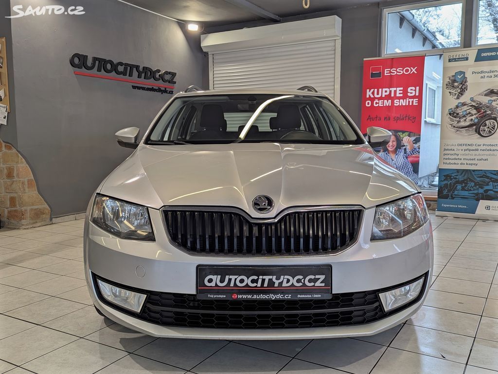 Škoda Octavia, KOMBI 1.6 TDi 81kW DSG STYLE - fotka 2