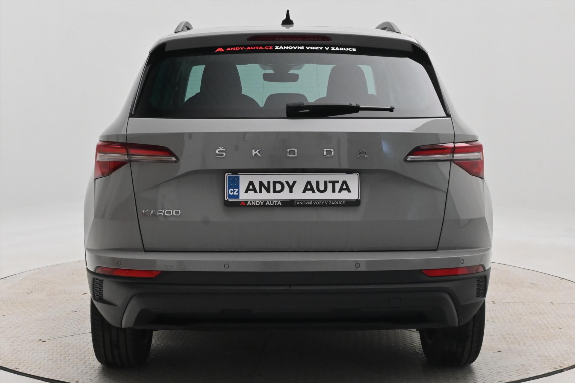 Škoda Karoq, 2,0 TDI 85 KW DSG Ambiente Zár - fotka 6